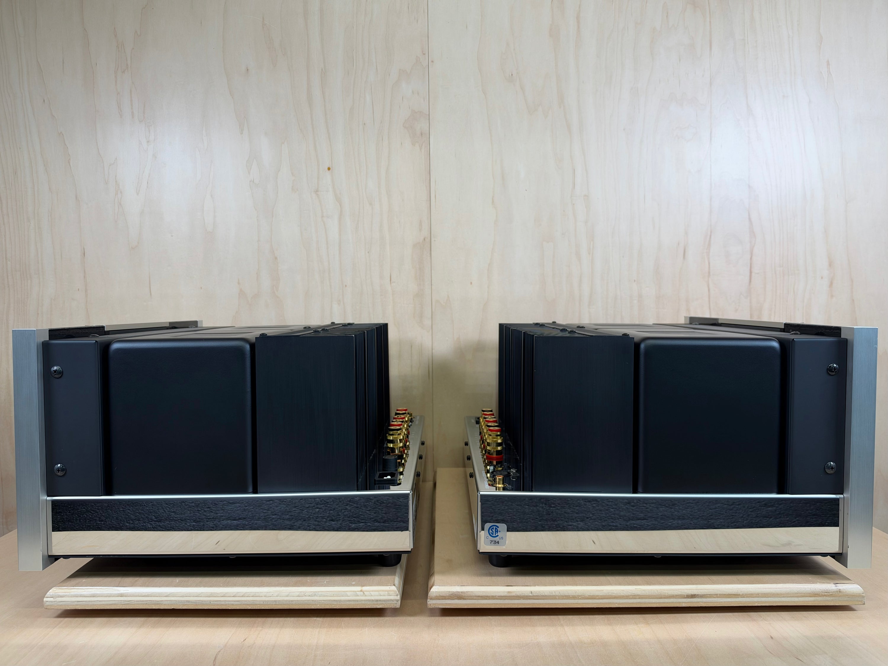 McIntosh MC501 Power Amplifiers w/ Consecutive Serial Numbers