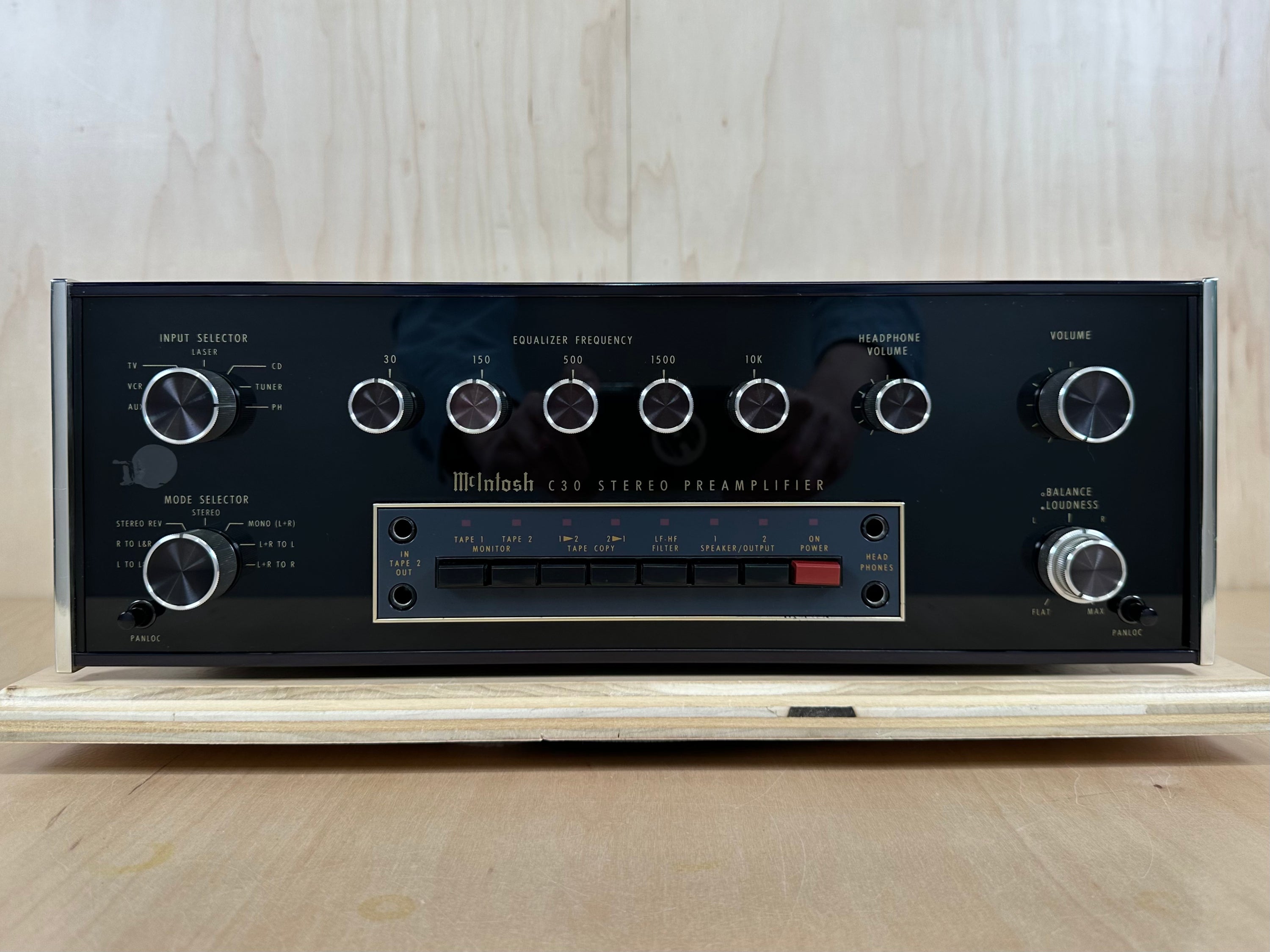 McIntosh C30 Stereo Preamplifier w/New Factory Box