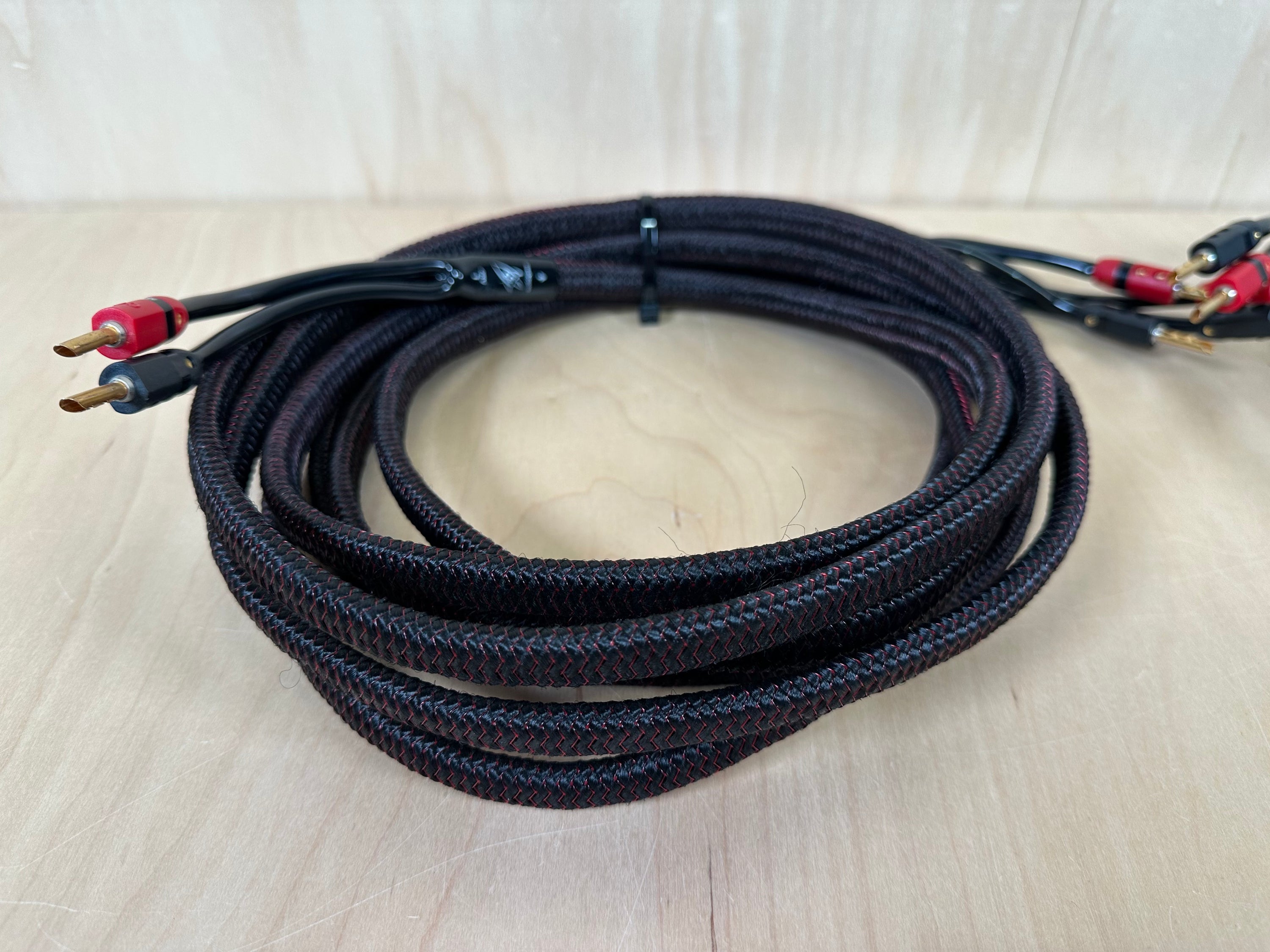 AudioQuest Rocket 33 Bi-Wire Speaker Cables with Banana Jacks 5 Meters