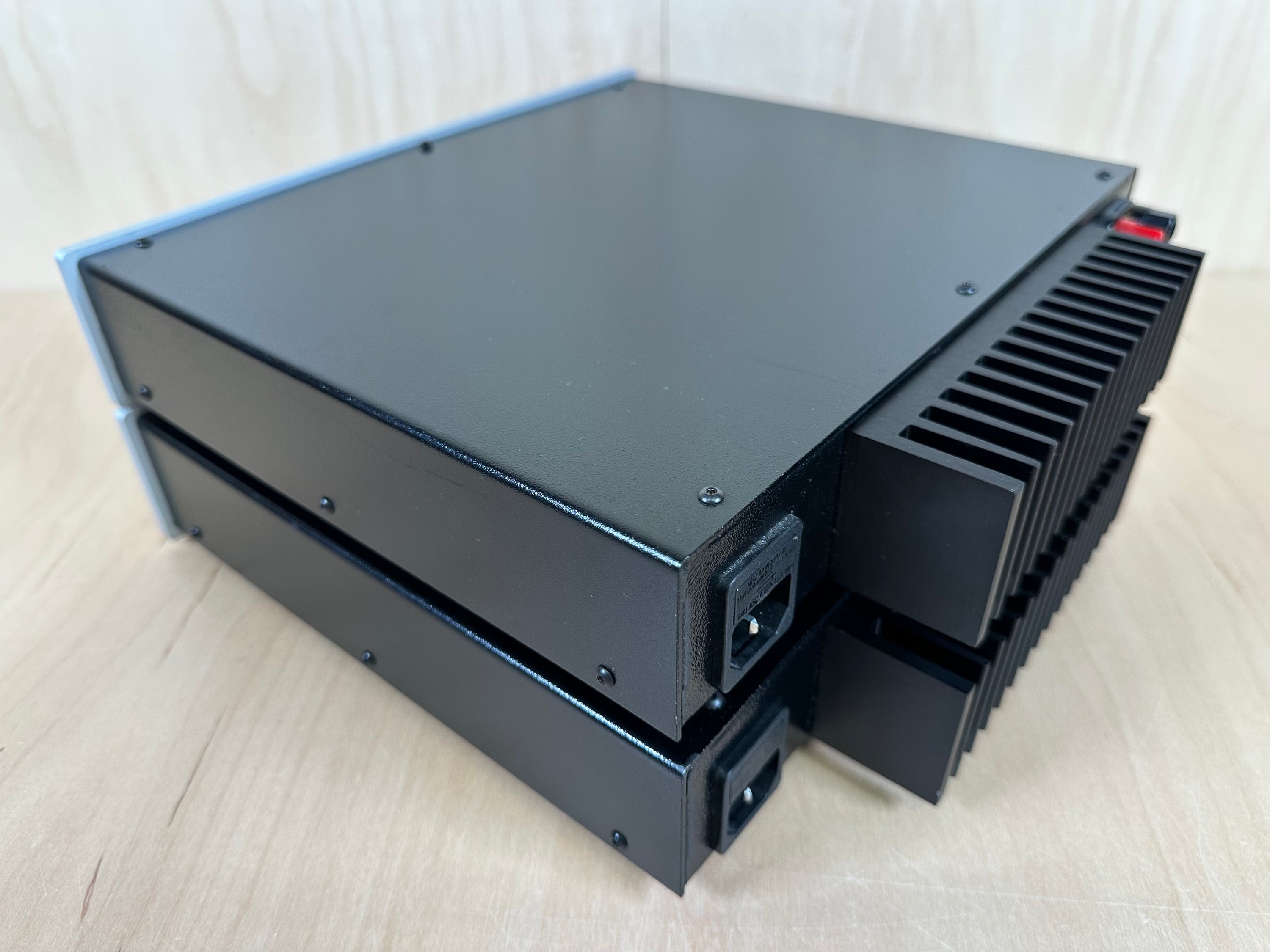 Goldmund VSR Mono Amplifiers