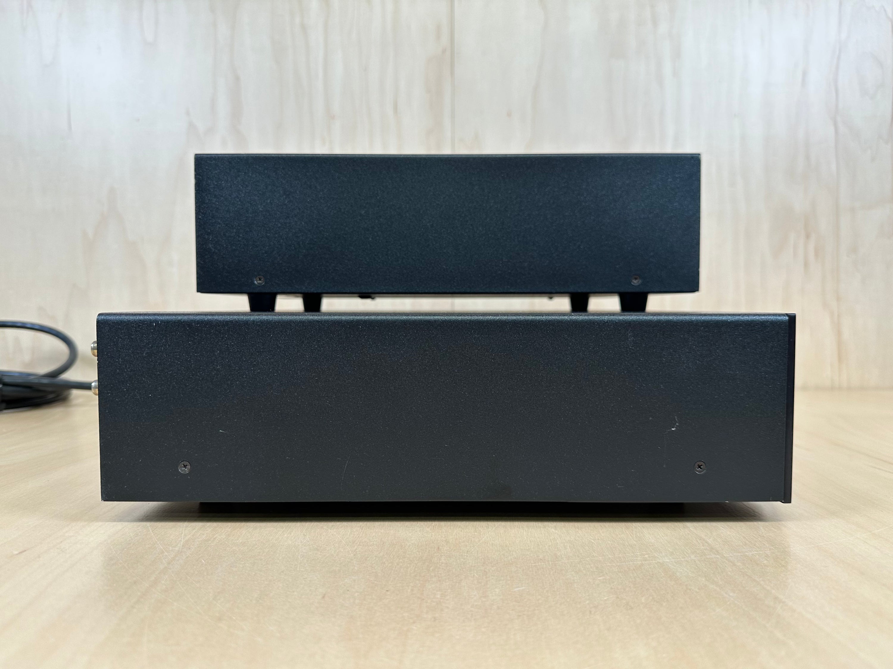 Threshold T2 Preamplifier