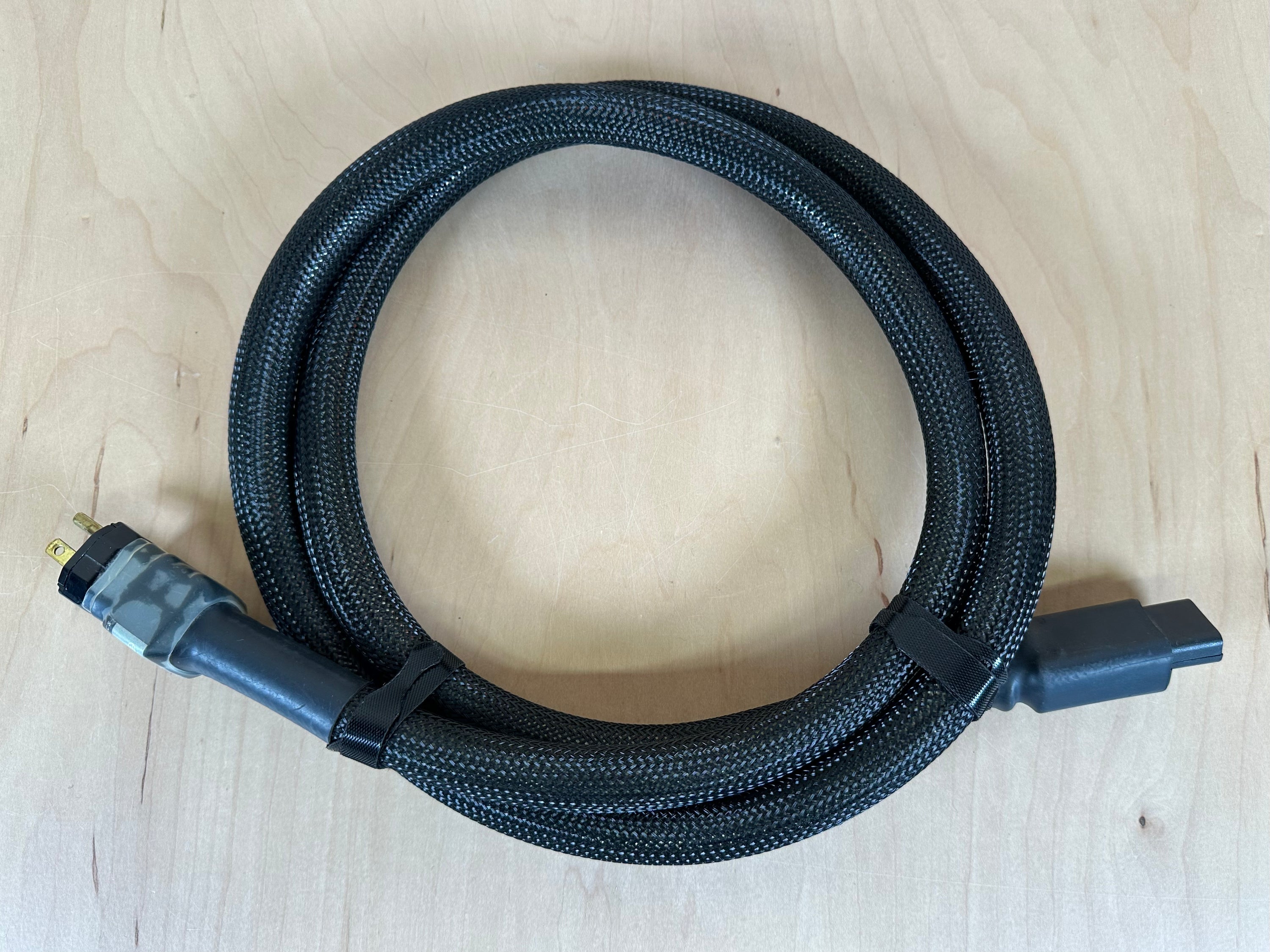 Virtual Dynamics Power Three 6' AC Cable