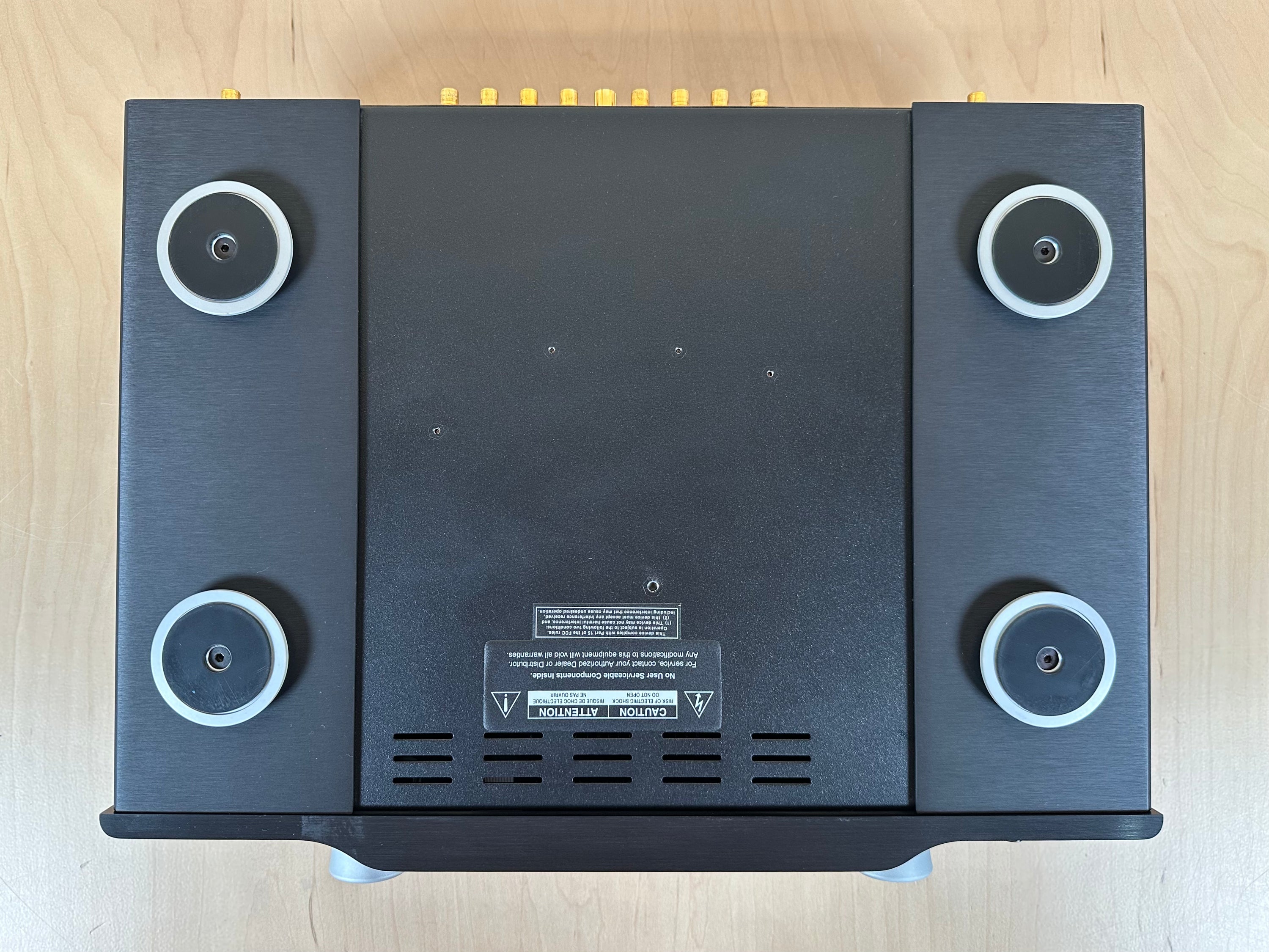 Mark Levinson 326S Preamplifier w/Remote