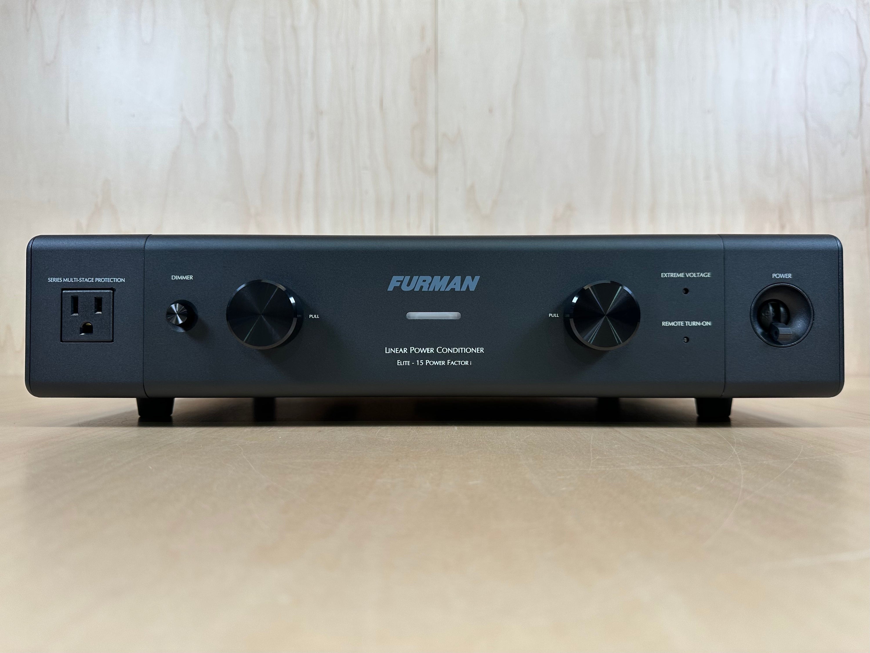 Furman Elite-15PFI Linear Power Conditioner