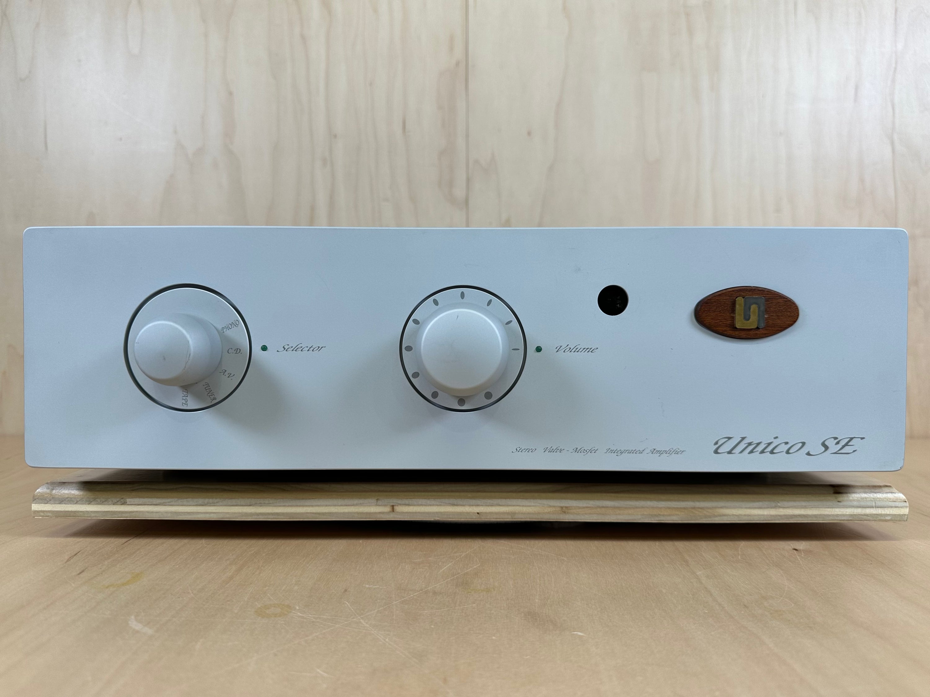 Unison Research Unico SE Hybrid Tube Integrated Amplifier w/Phono MM/MC