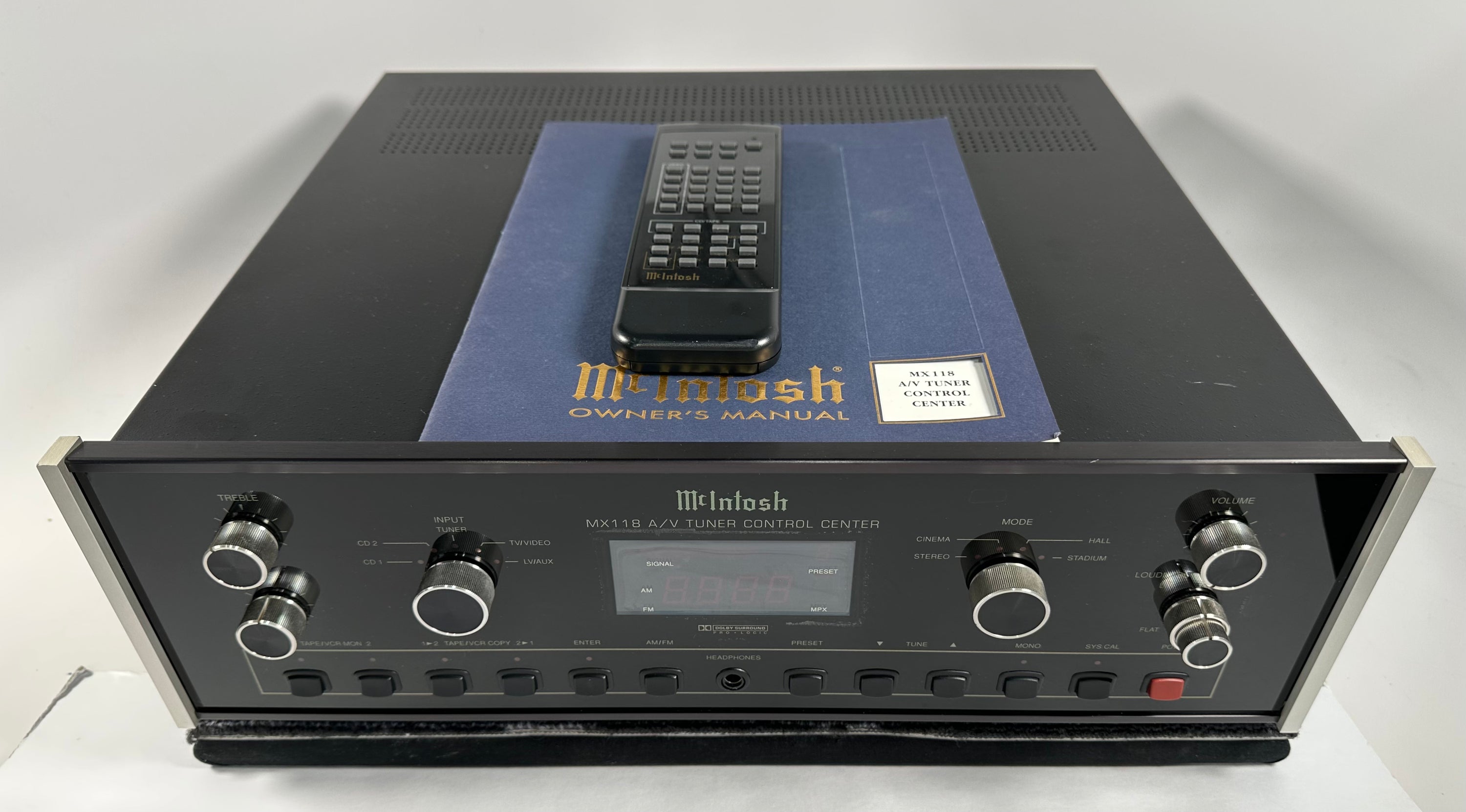 Mcintosh MX118  A/V Tuner Control Center w/Original Remote