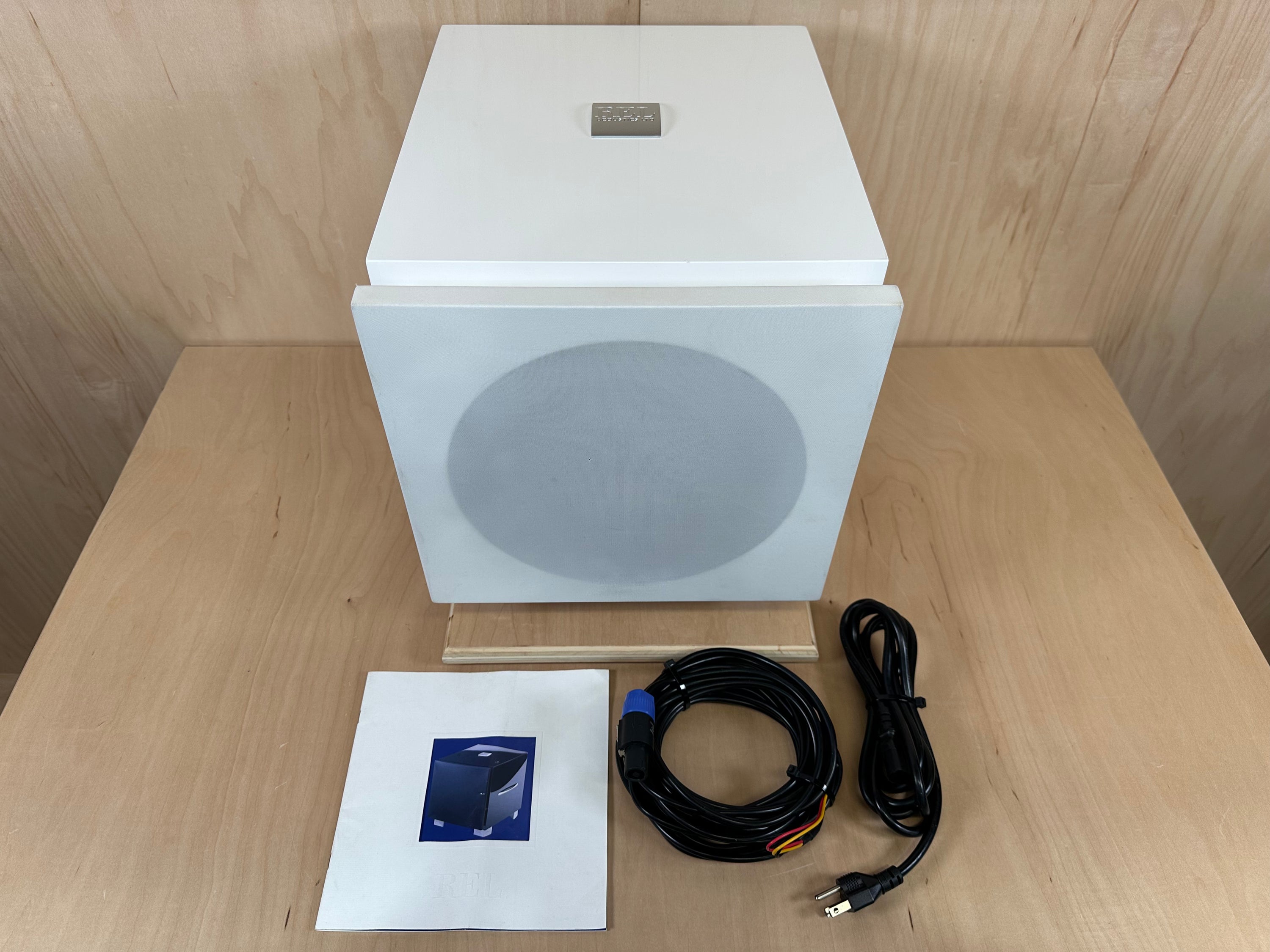 REL Acoustics S/2 10" Powered Subwoofer w/Box Gloss White