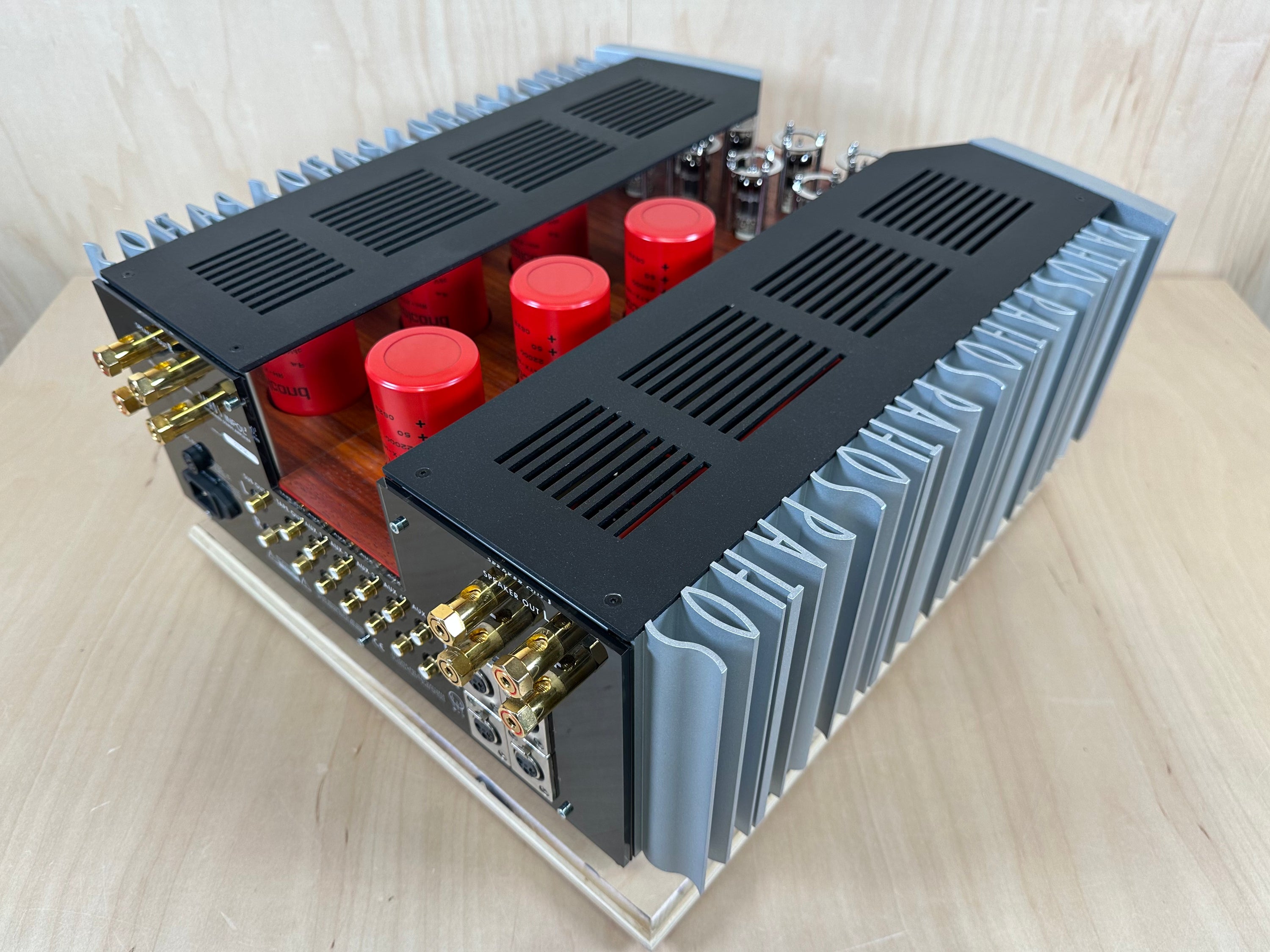 PATHOS INPOL 2 Hybrid Tube Integrated Stereo Amplifier