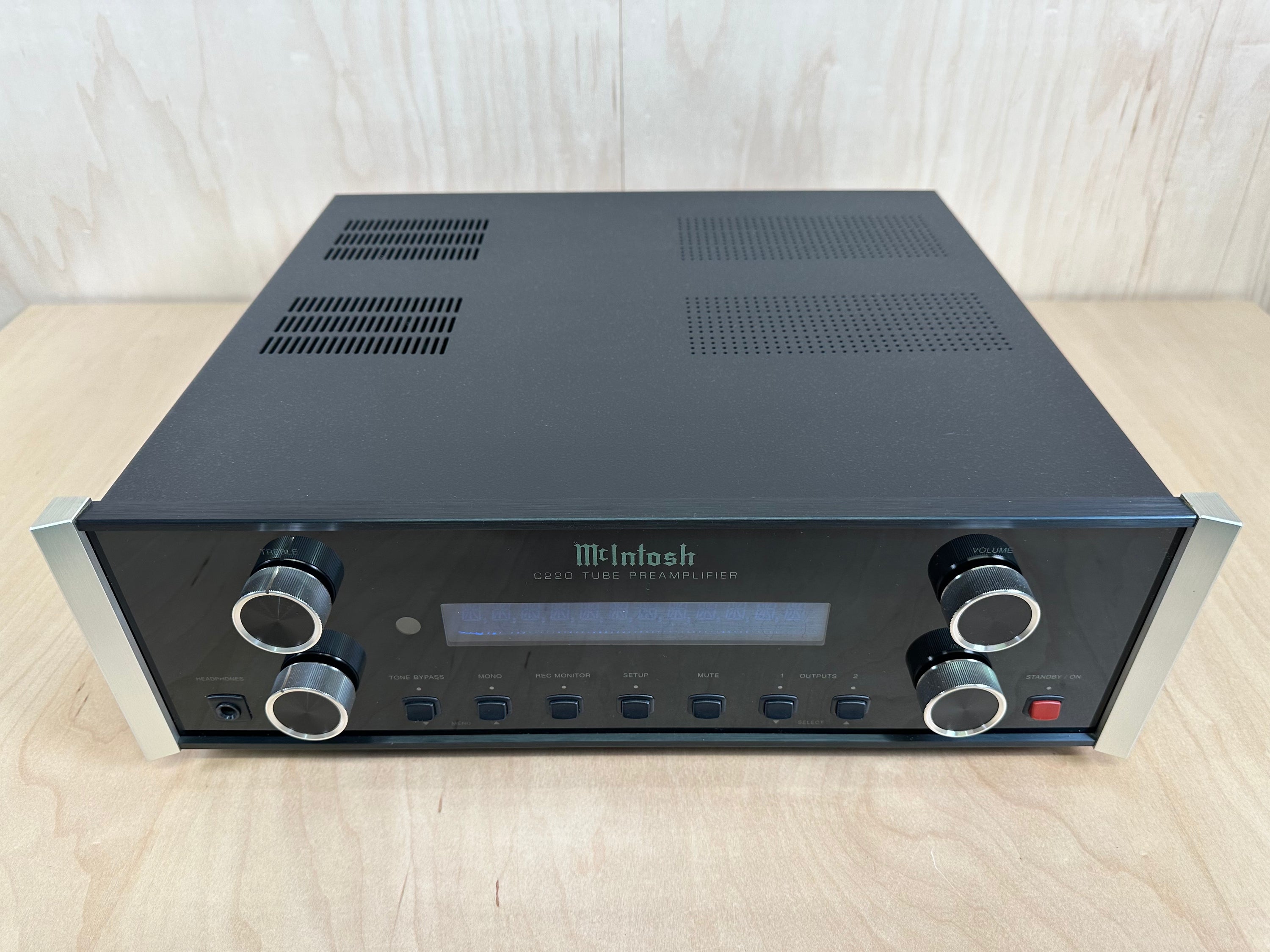 Mcintosh C220 Tube Preamp w/Phono in New Factory Box