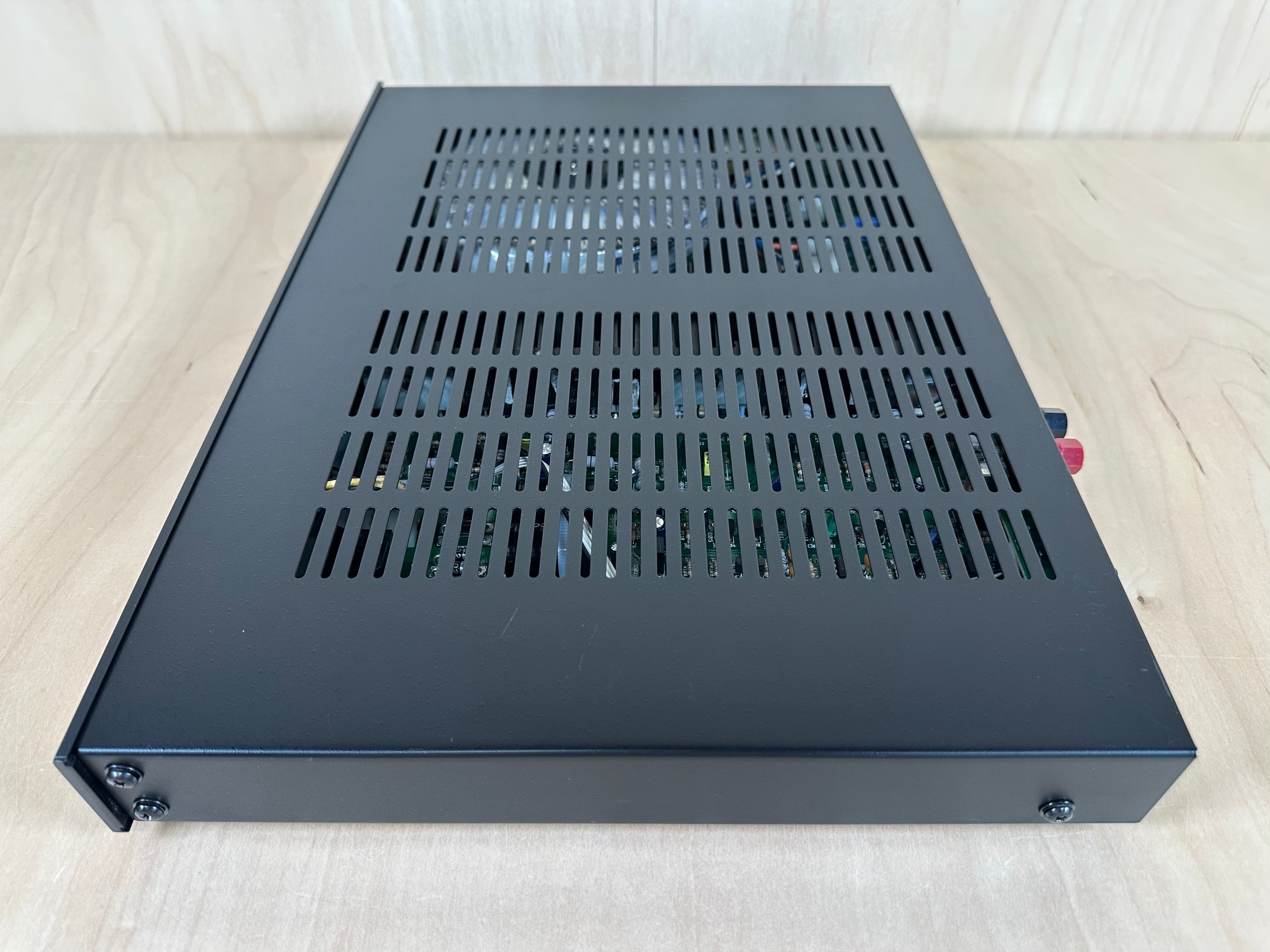 Outlaw Model 200 M-Block Mono Amplifier