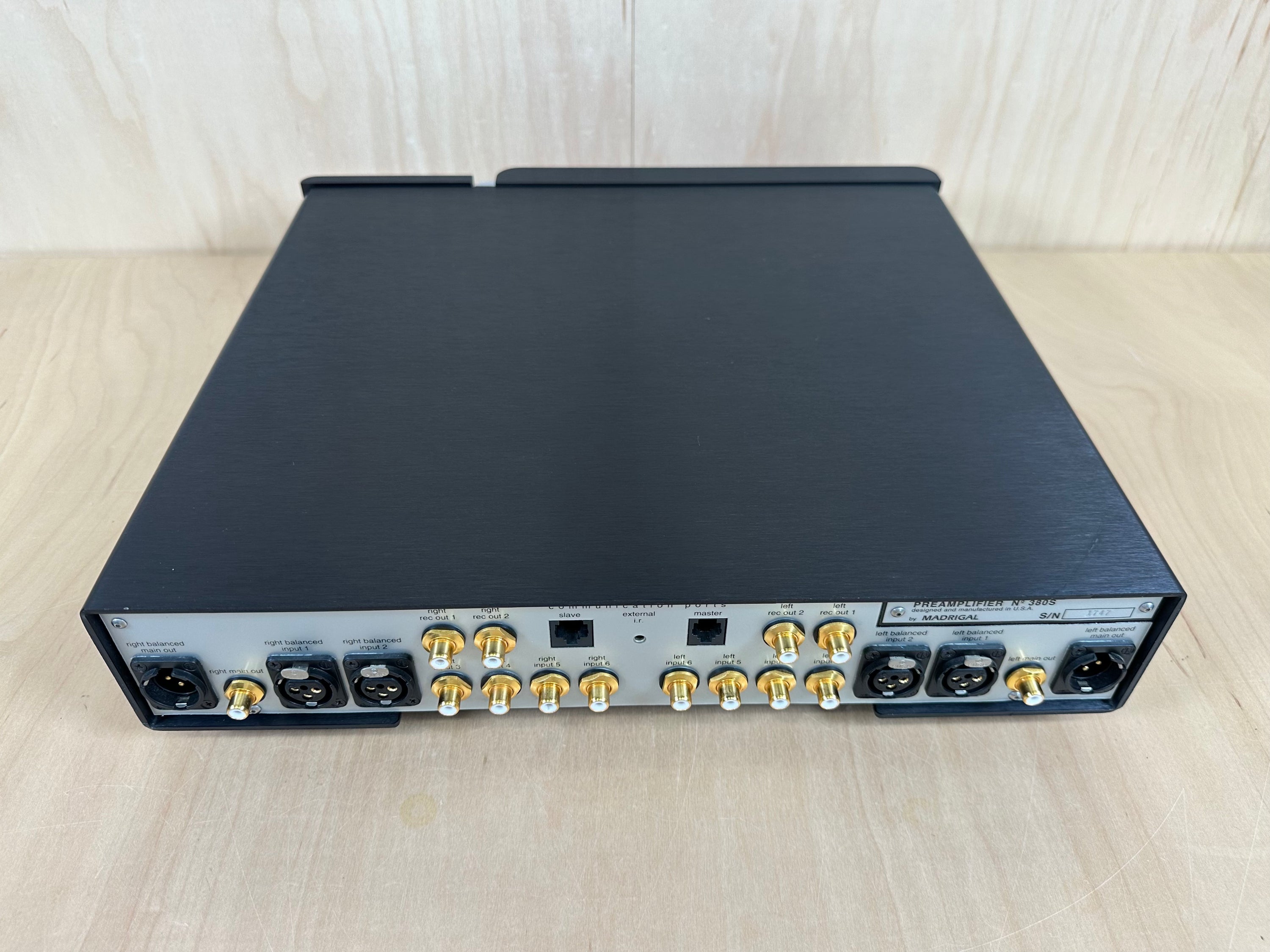 Mark Levinson 380S Preamplifier w/Remote