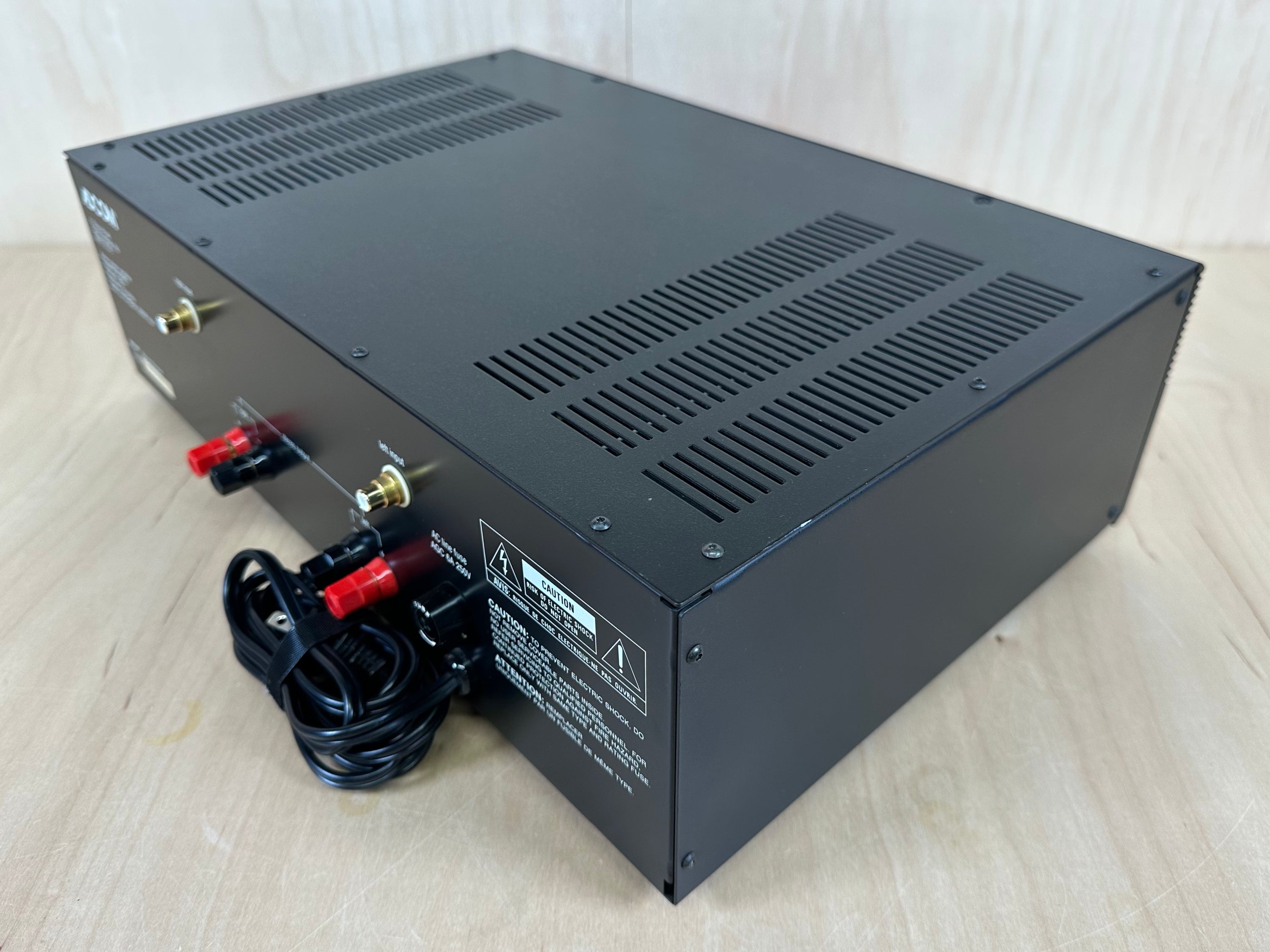 Adcom GFA-545 II Stereo Amplifier