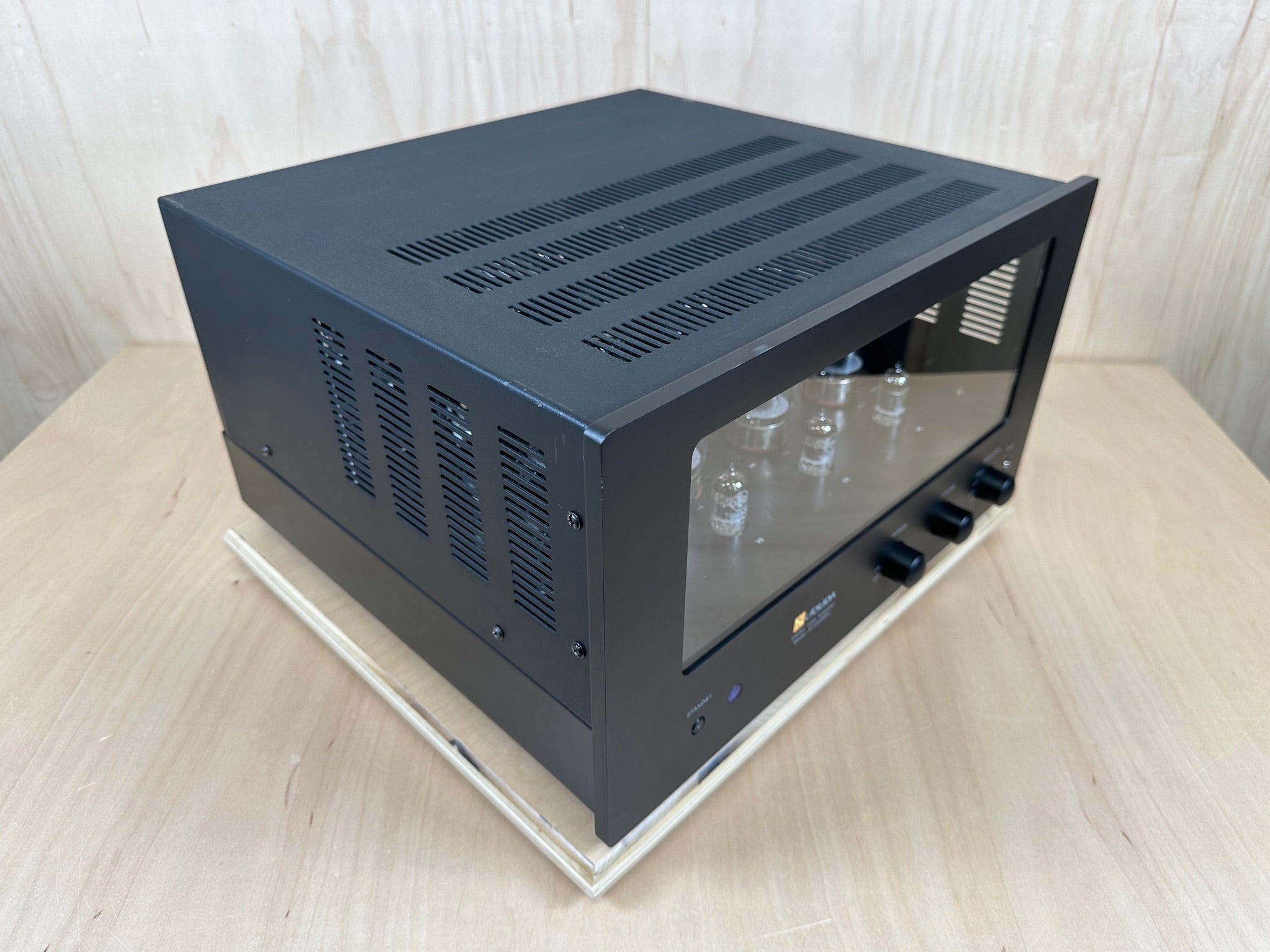 Jolida JD1000BRC Stereo Tube Amplifier w/Remote