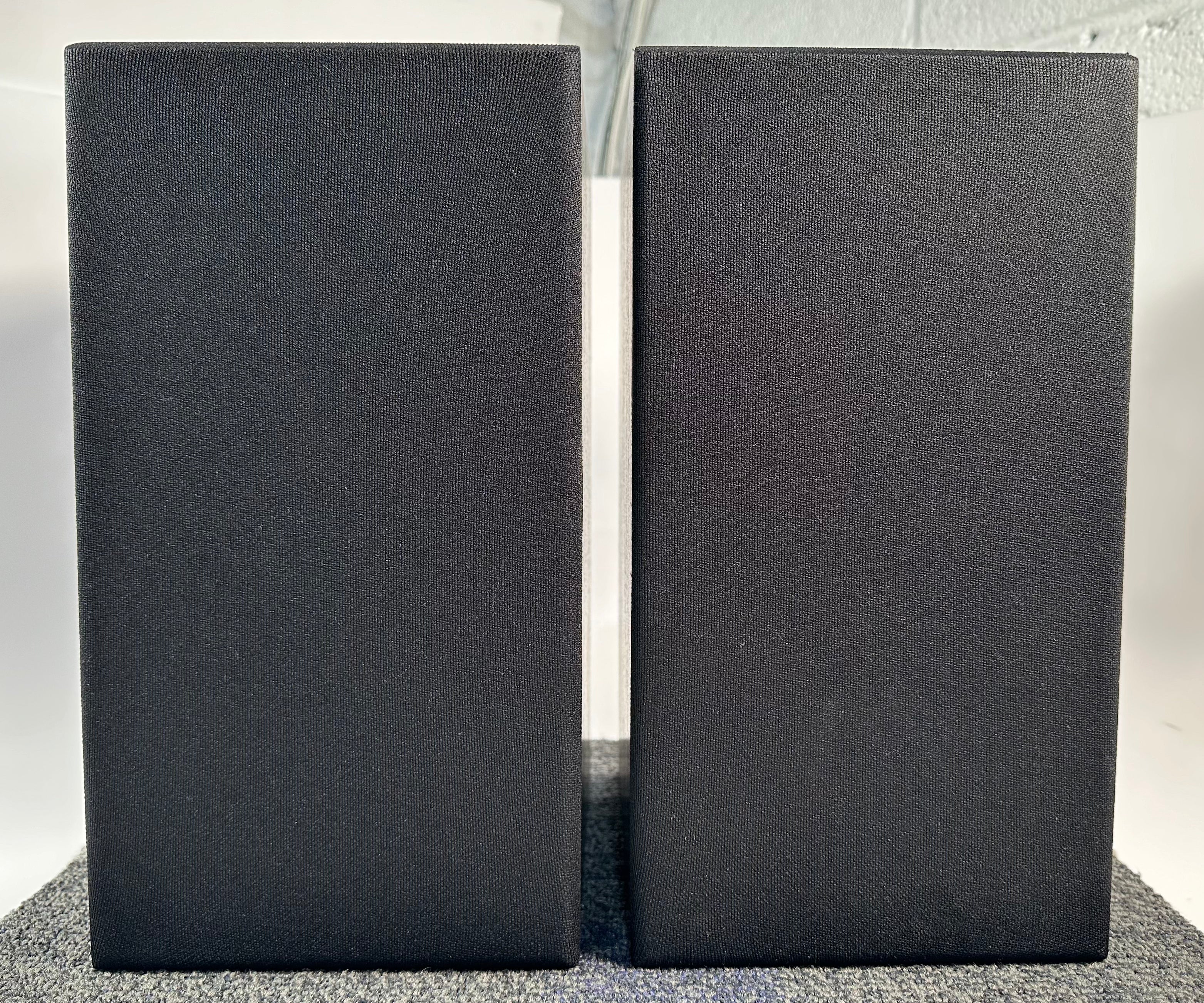 Arcaydis Vintage Bookshelf Speakers  			