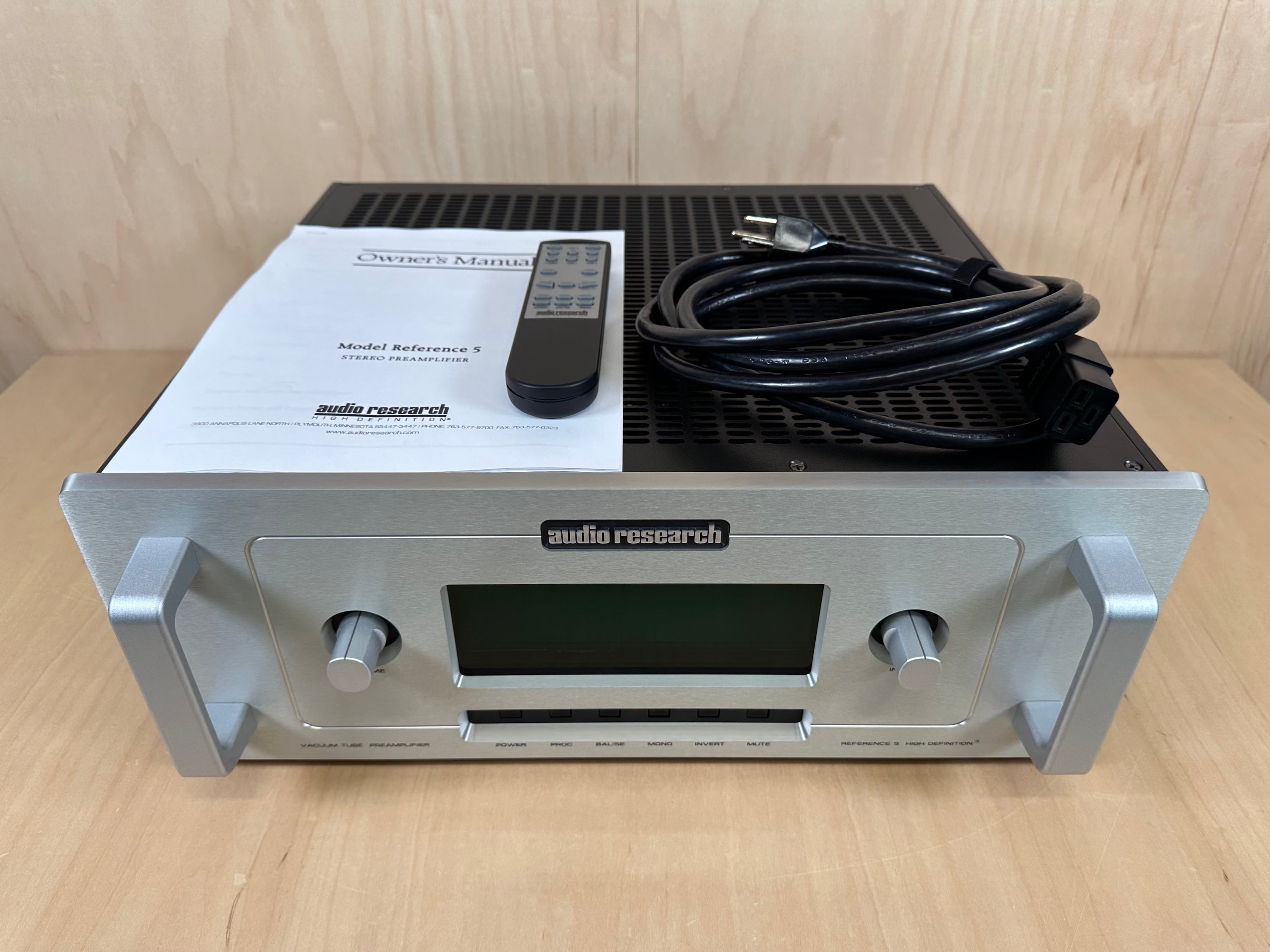 Audio Research Reference 5 Preamplifier