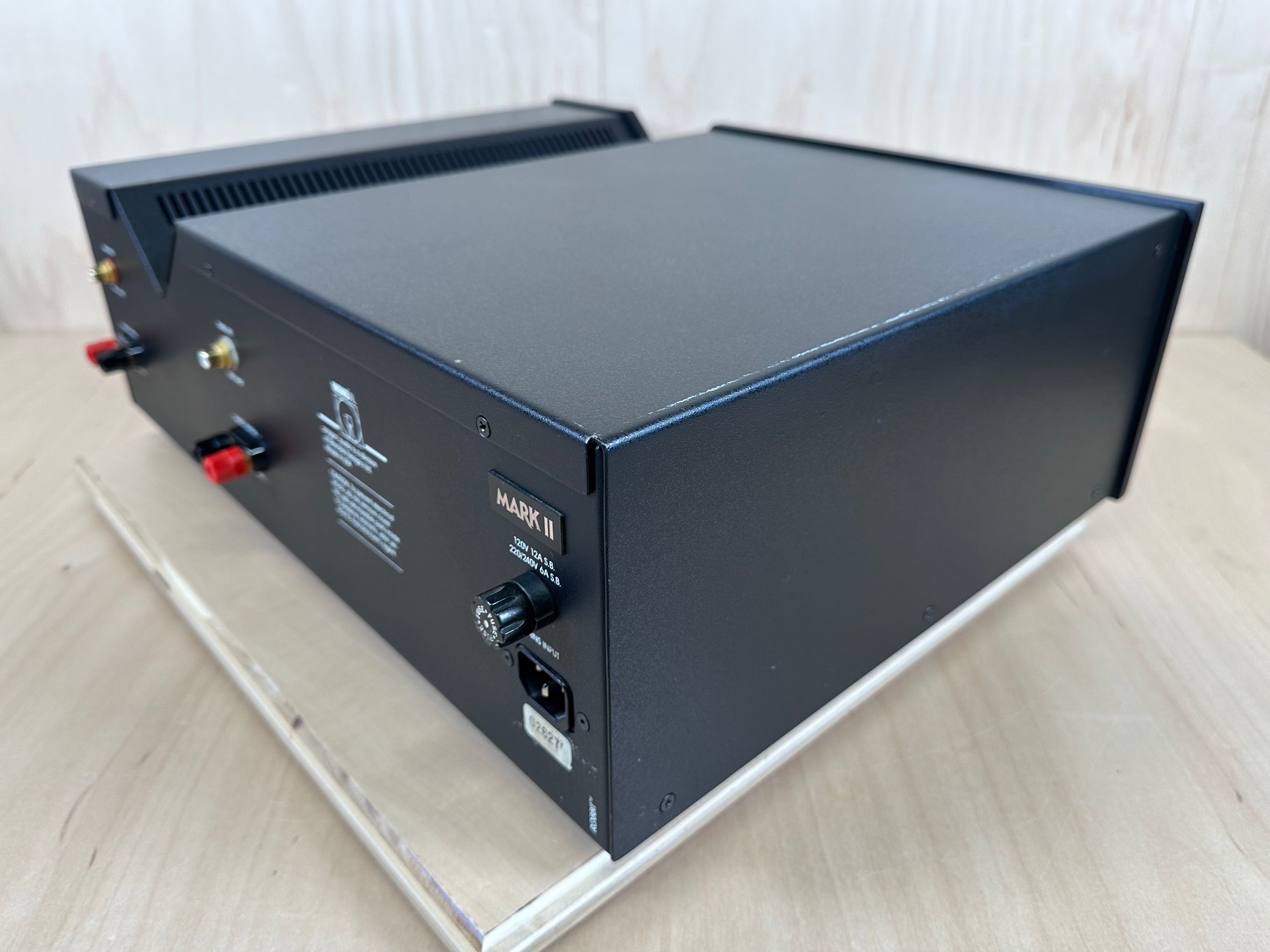 Aragon 4004 Mark II Dual Mono Power Amplifier
