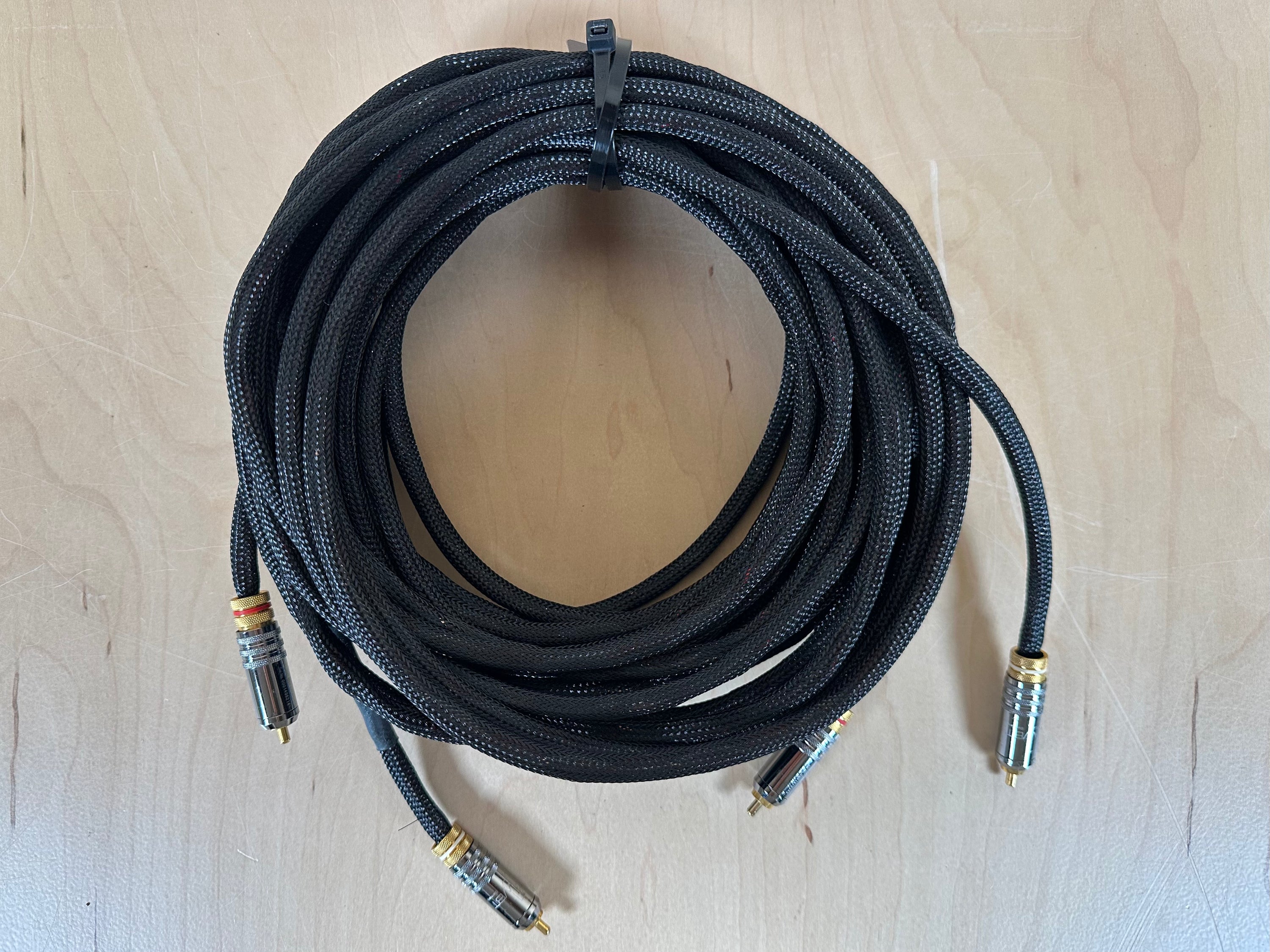 Kimber Kable Hero RCA Interconnects w/WBT-0108 Connectors 8 Meter Pair