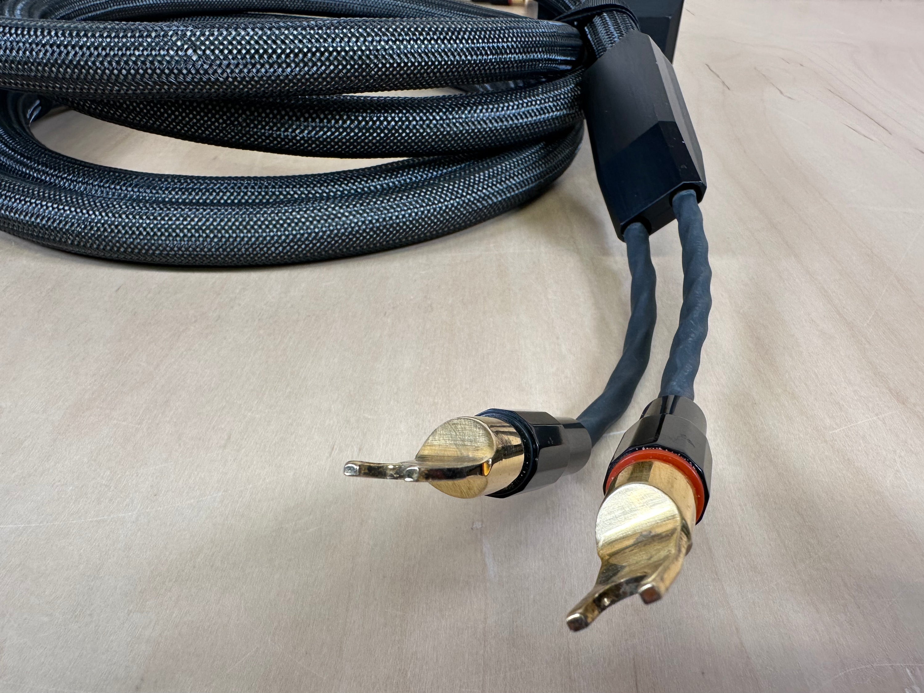 Transparent Audio Musicwave Reference 8 foot Speaker Cables (pair)