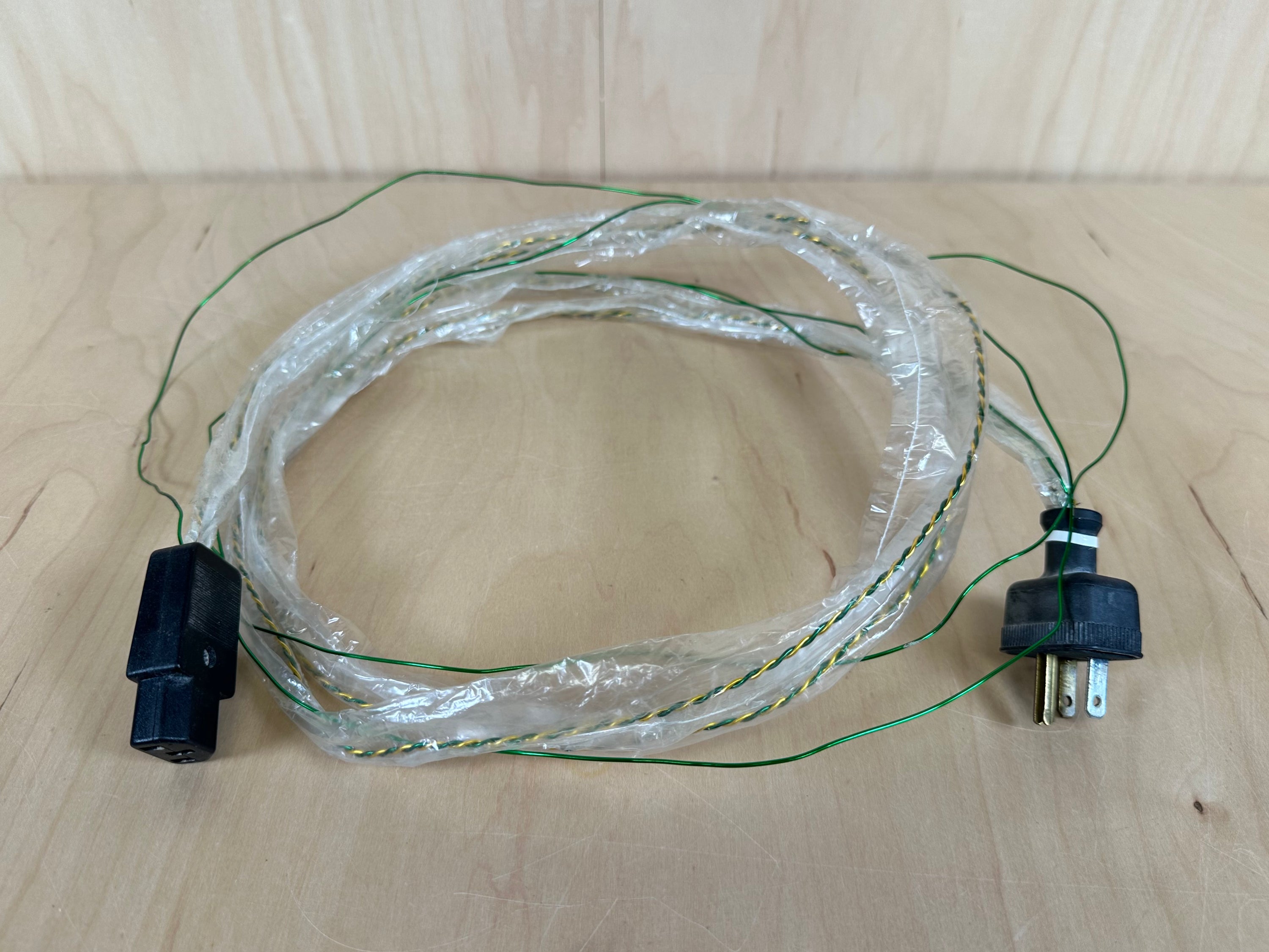 Mapleshade Audio Clearview Double Helix Plus MKII AC Power Cord w/"Flying Ground" 4'