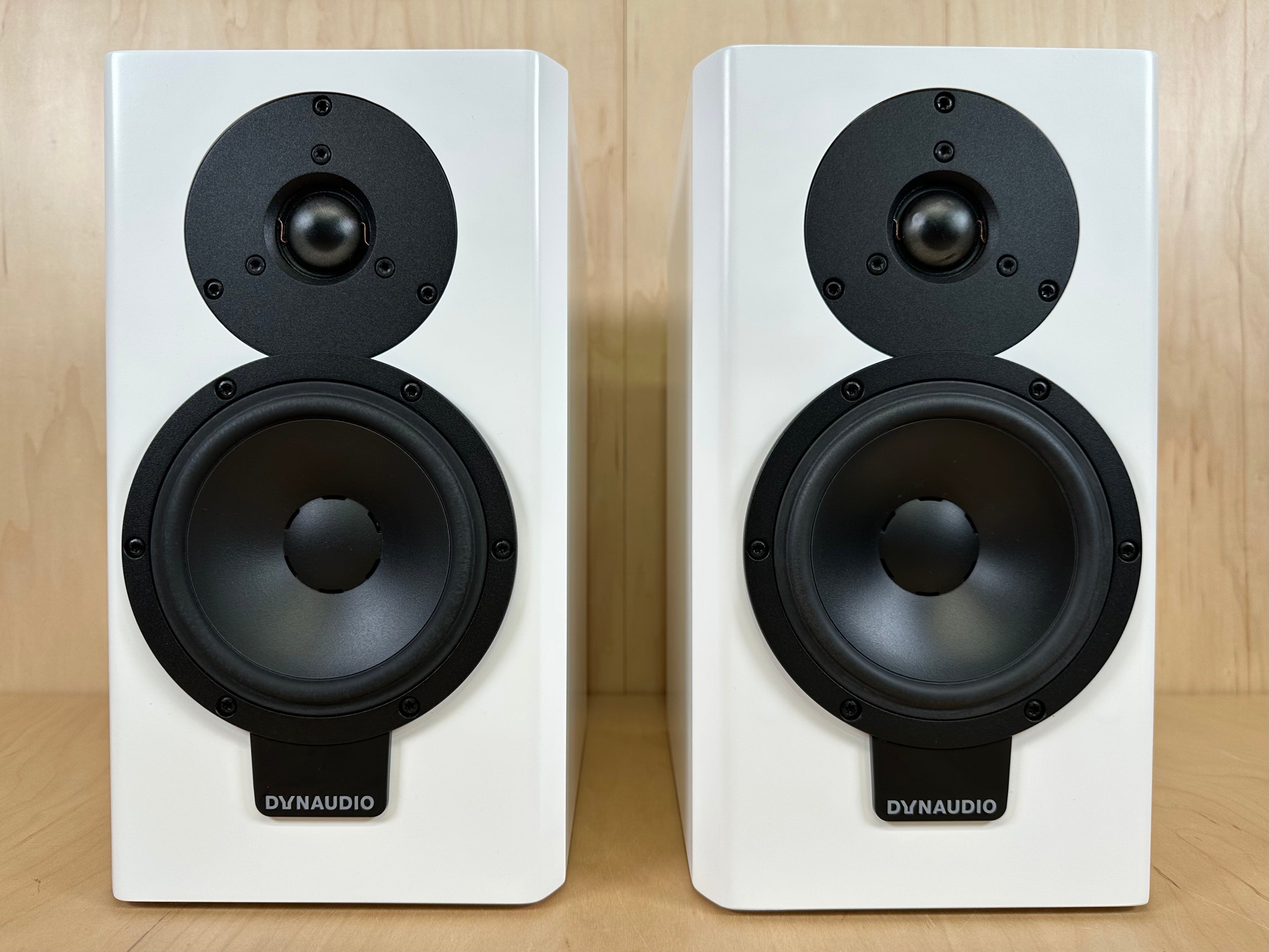 Dynaudio Xeo 20 Wireless Speakers
