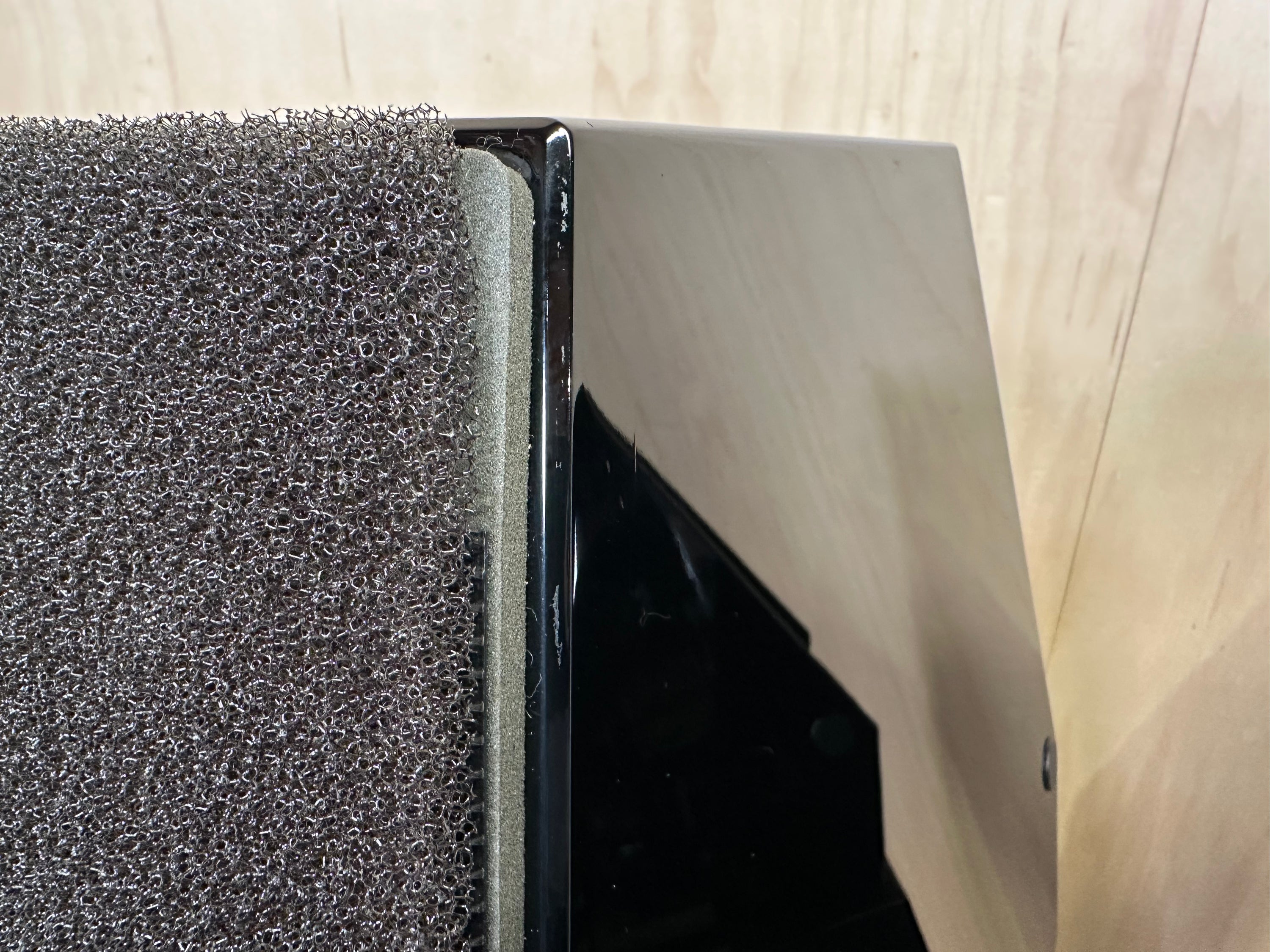 Wilson Audio Watt Puppy 5 w/Crates