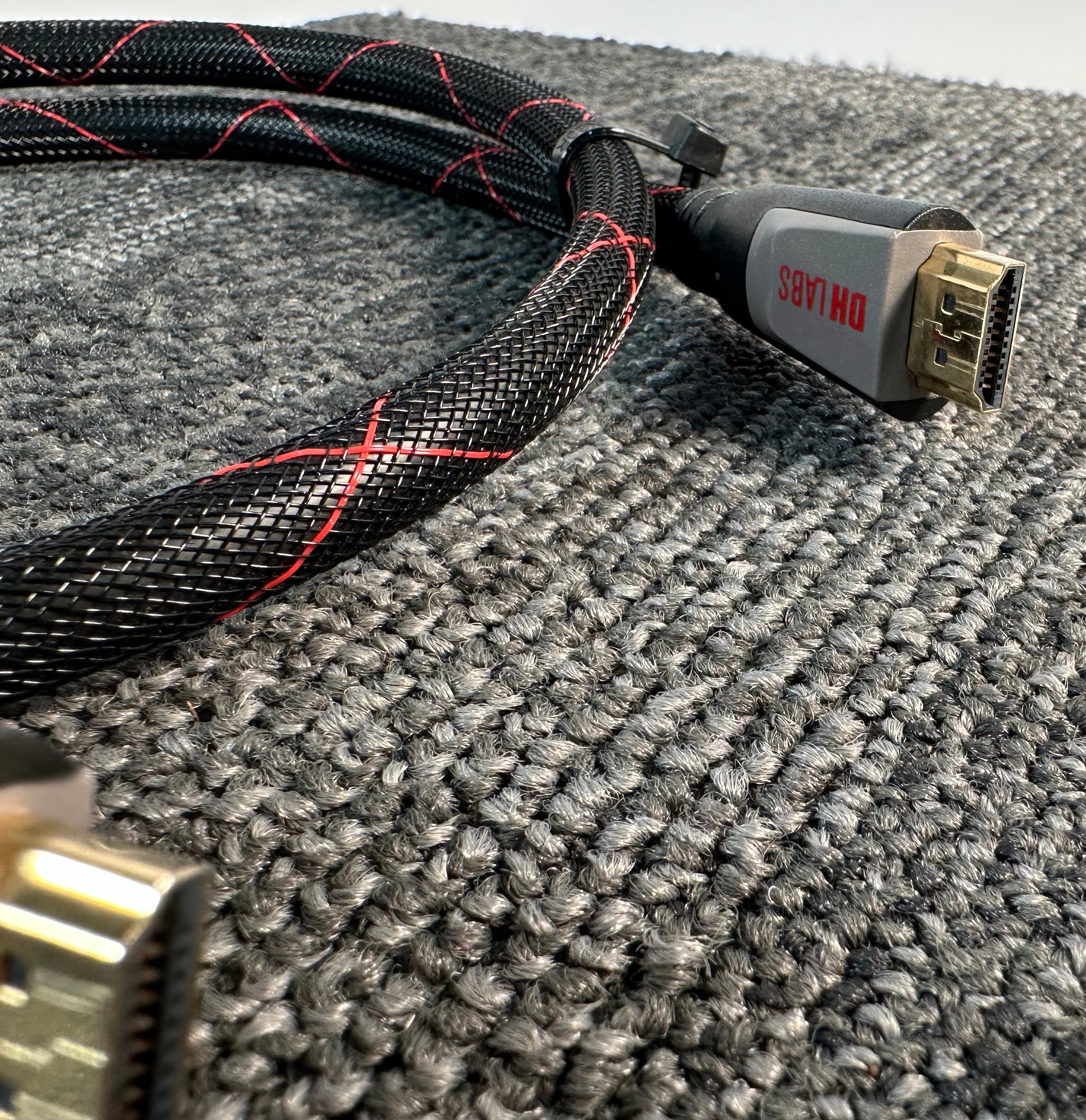 DH Labs Silver Sonic High Performance 2.0b HDMI Cable 1 Meter