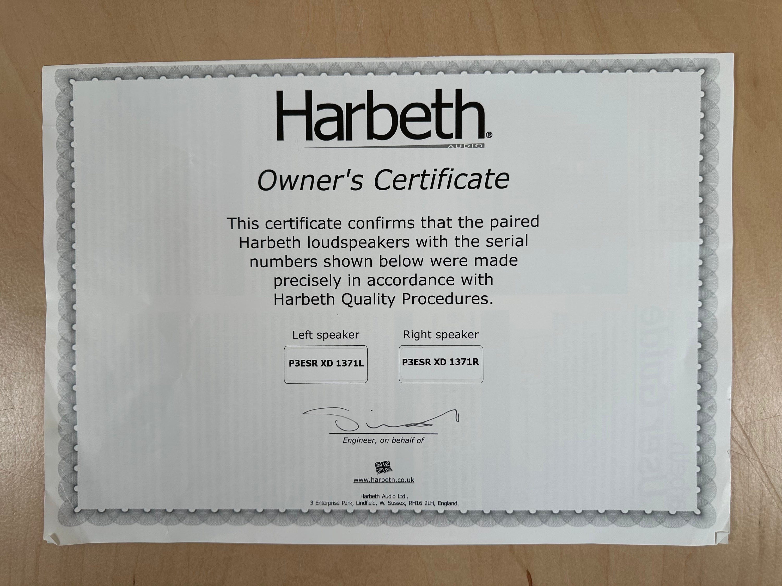 Harbeth P3ESR XD Olive Speakers w/Box