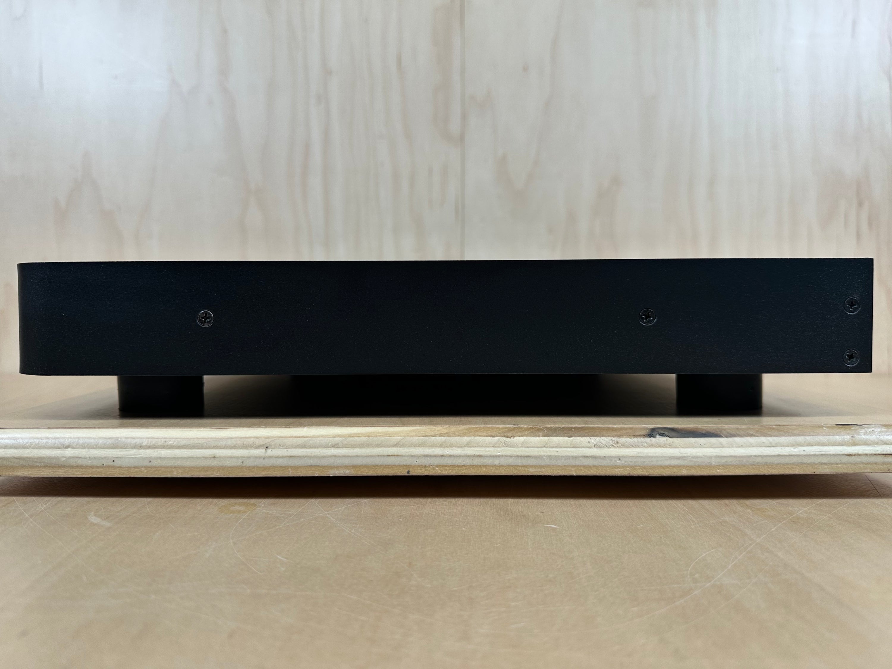 PS Audio PerfectWave PowerBase w/Factory Box