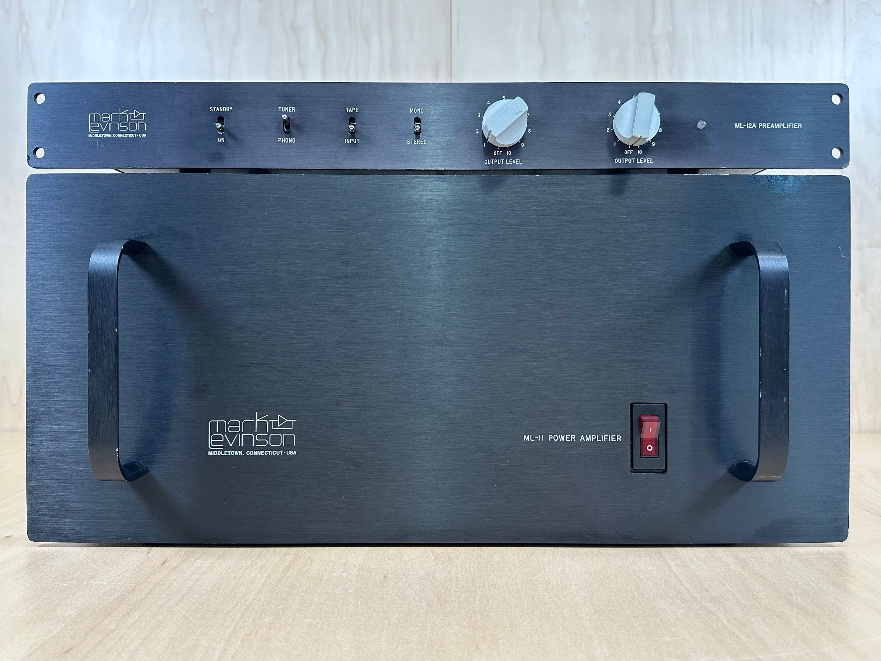Mark Levinson ML-12A Preamp And ML-11 Power Amp READ