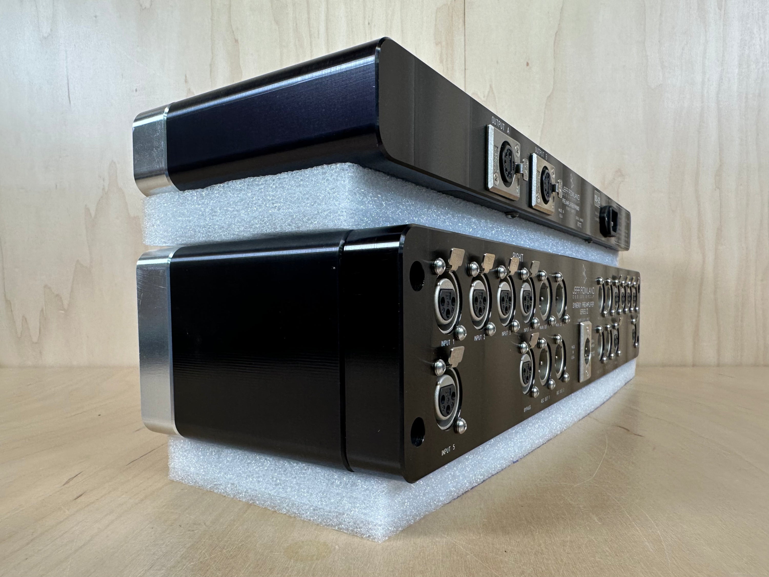 Jeff Rowland Synergy Series 2 Preamp w/Separate Power Supply