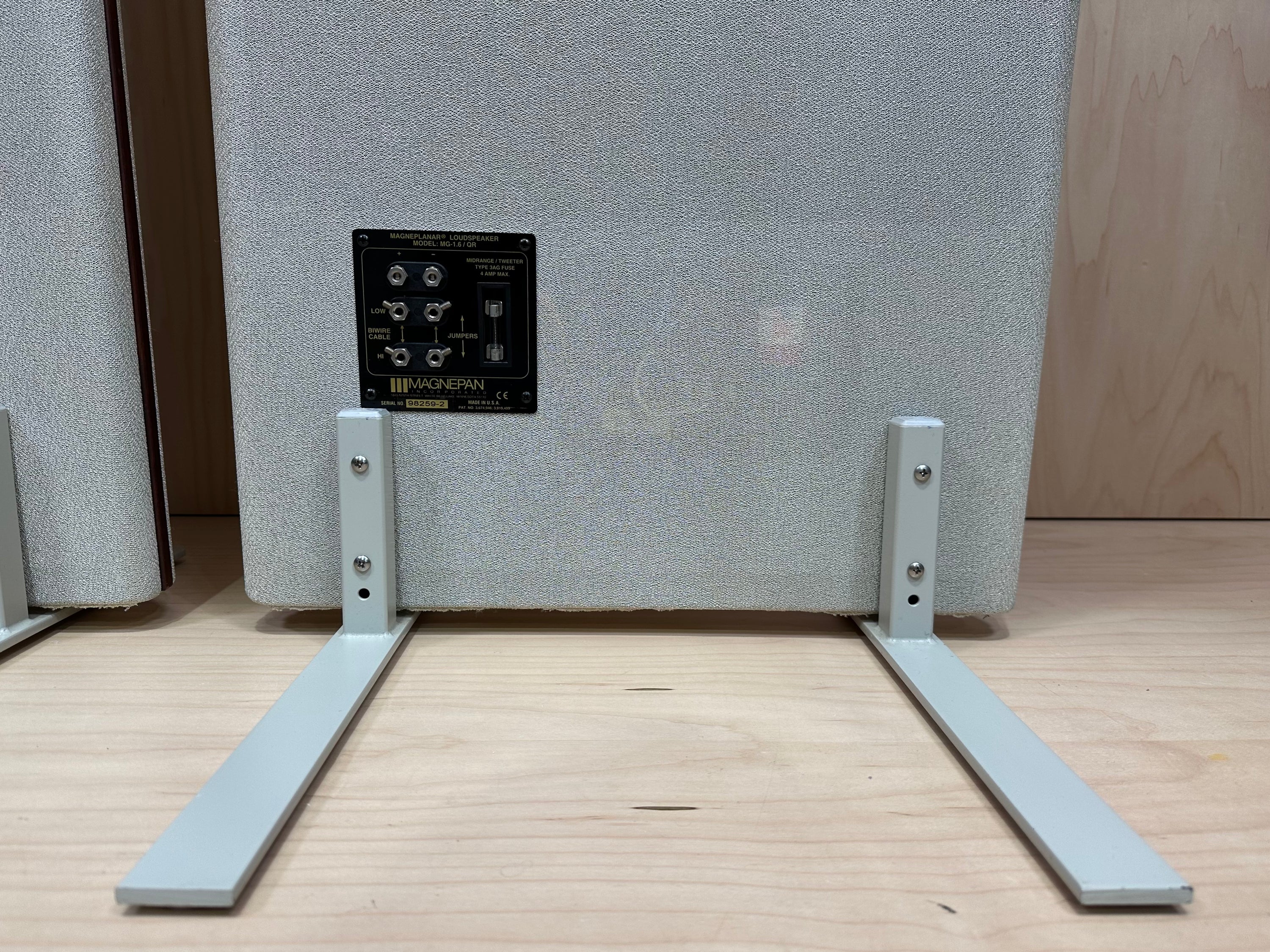 Magnepan Magneplanar MG-1.6/QR Speakers