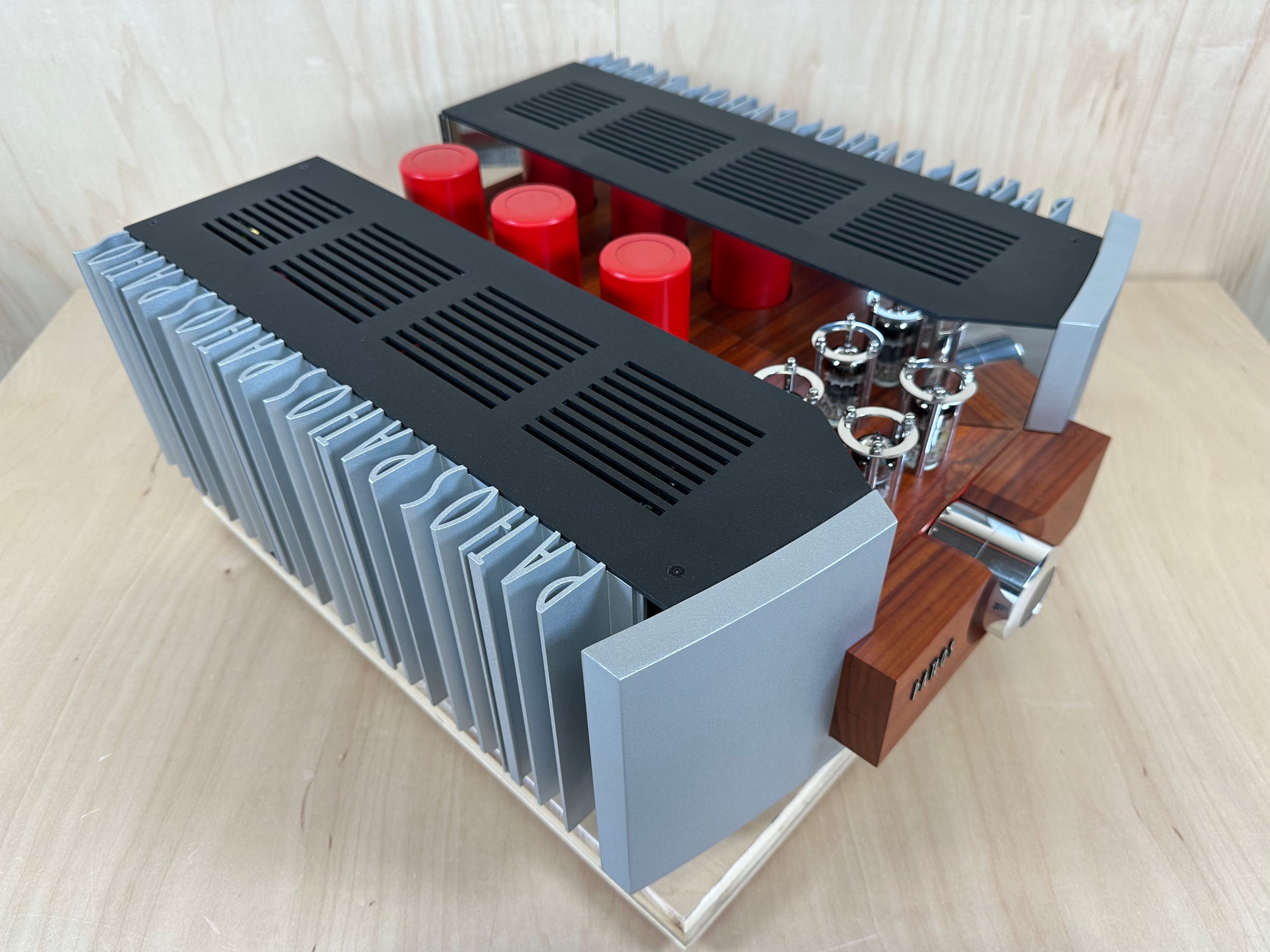 PATHOS INPOL 2 Hybrid Tube Integrated Stereo Amplifier