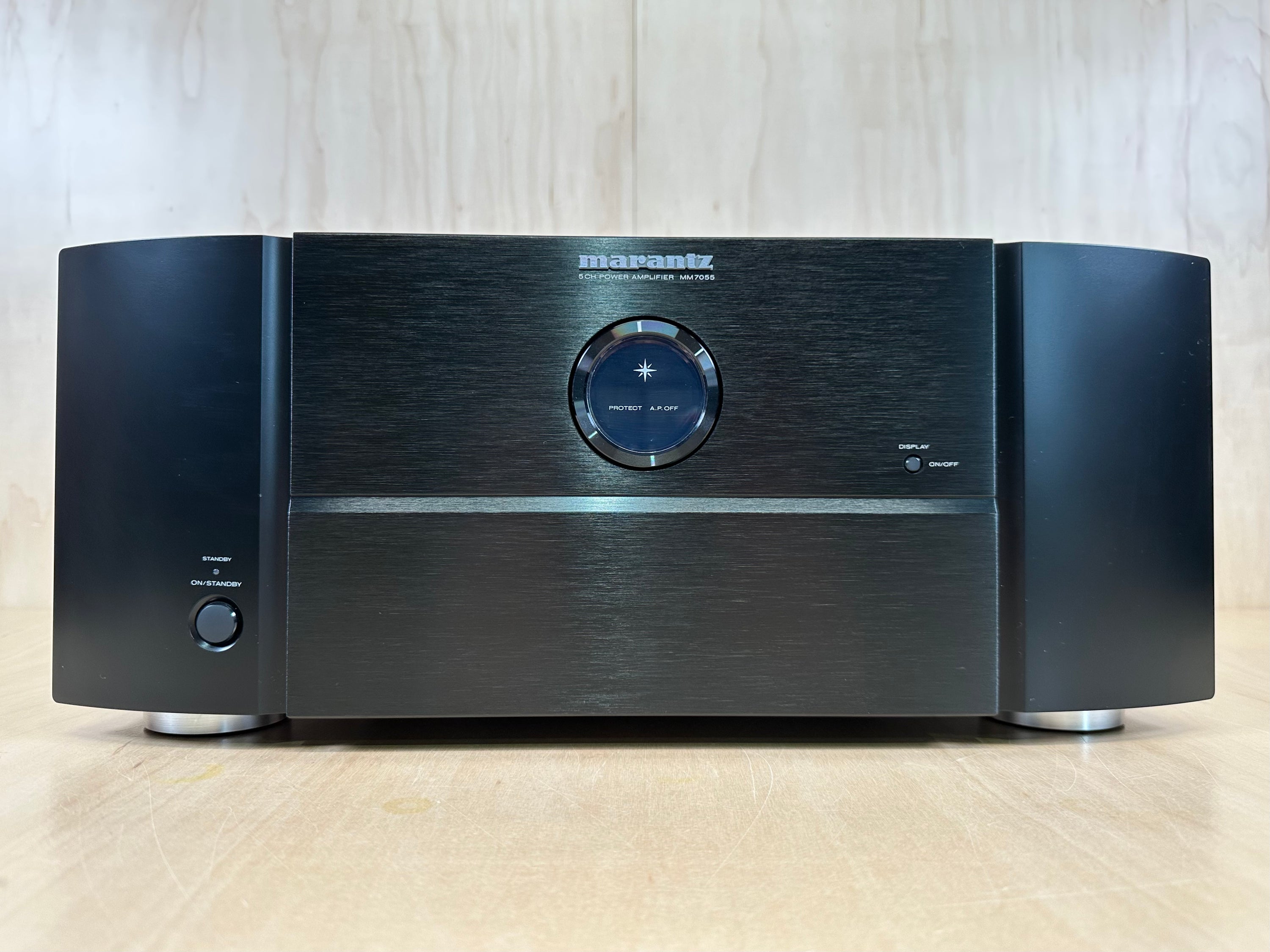 Marantz MM7055 Five Channel Power Amplifier