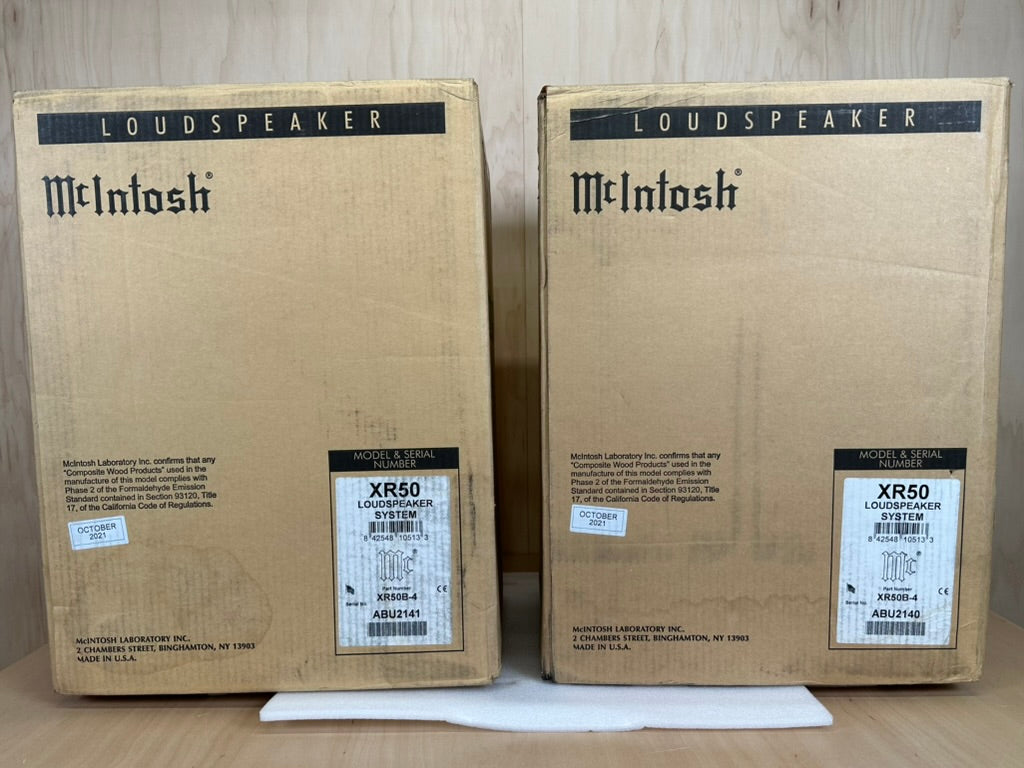 Mcintosh XR50 Bookshelf Speakers w/Factory Boxes