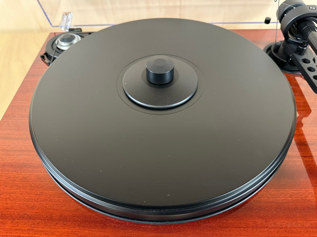 Pro-Ject 2 Xperience Classic Mahogany Turntable