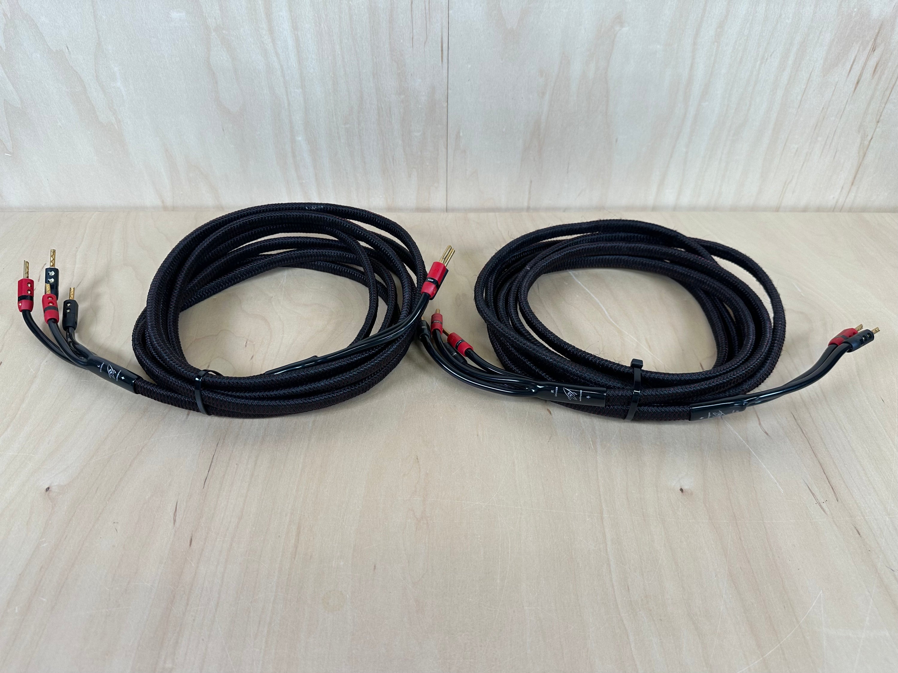 AudioQuest Rocket 33 Bi-Wire Speaker Cables with Banana Jacks 5 Meters