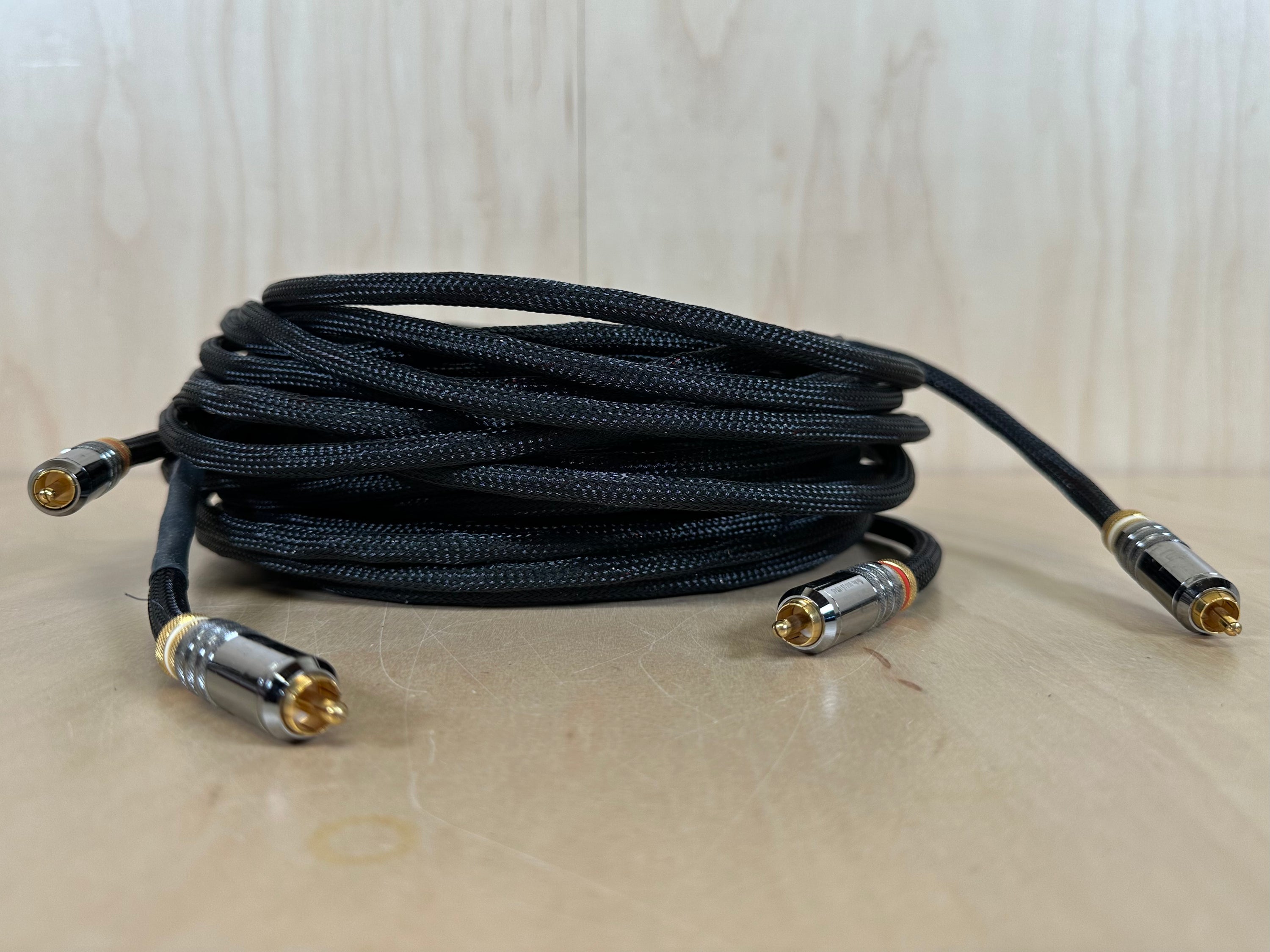 Kimber Kable Hero RCA Interconnects w/WBT-0108 Connectors 8 Meter Pair