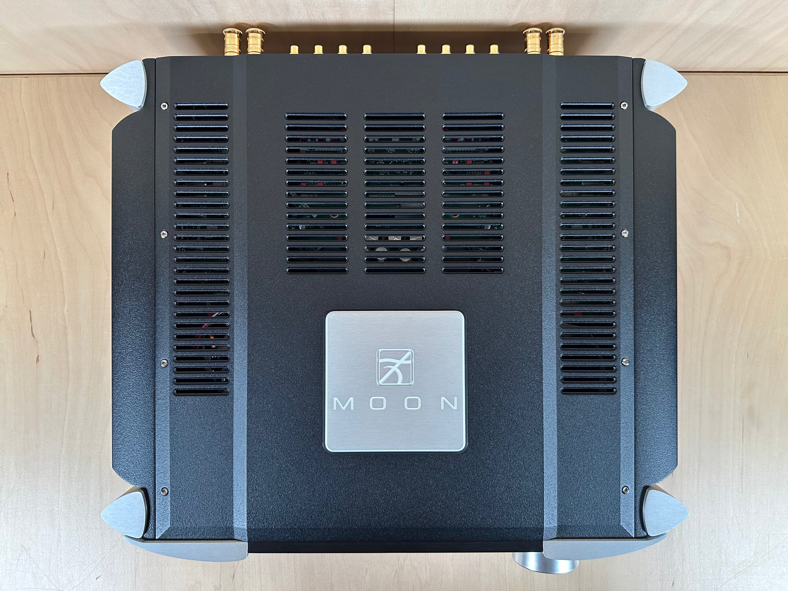 Simaudio Moon 600i Integrated Amplifier