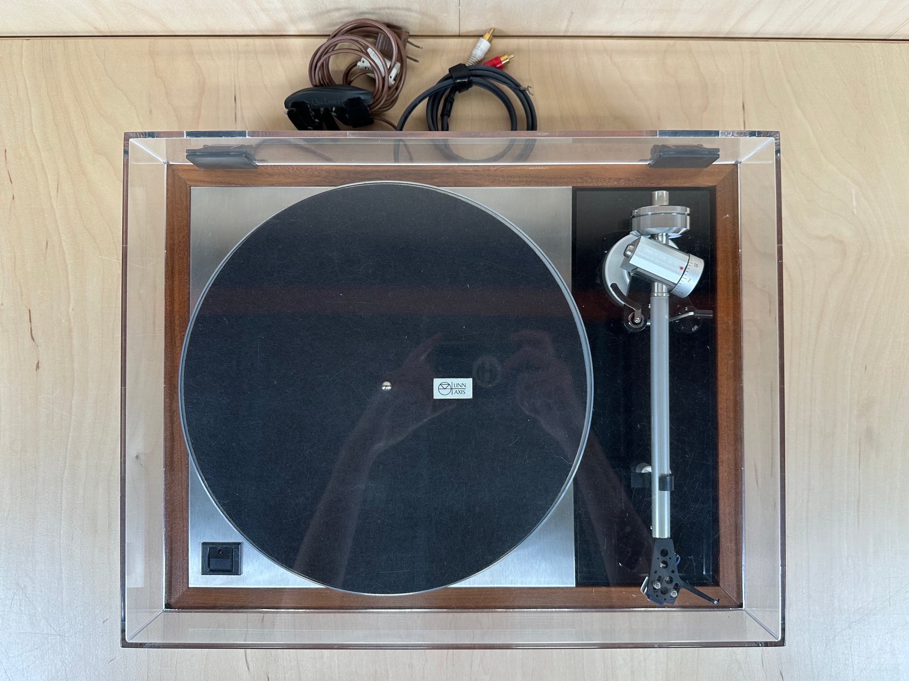 Linn LP12 Turntable w/Linn Ittok LV II Serviced