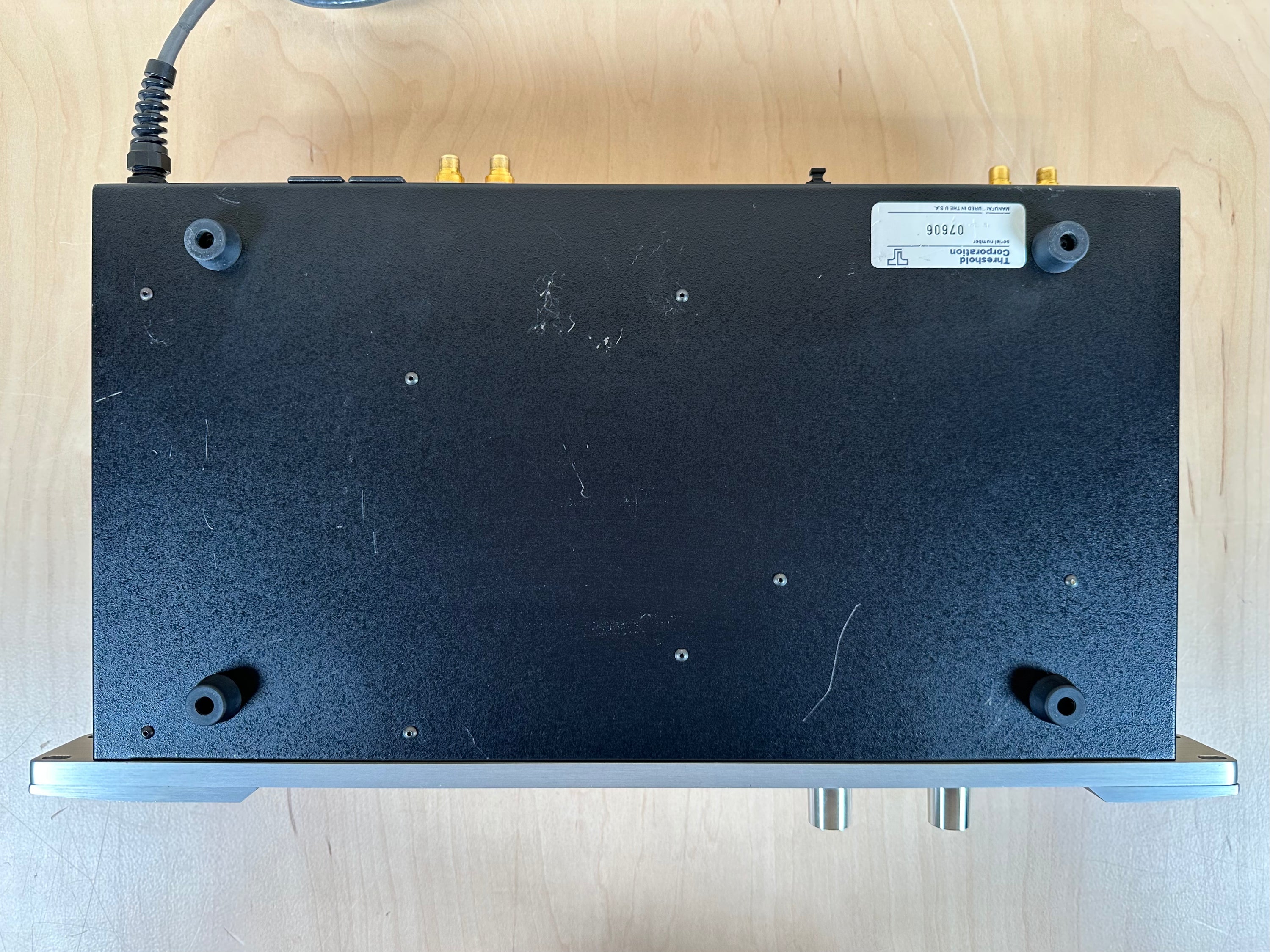 Threshold DAC 1/e Digital Processor DAC Silver w/Power Supply