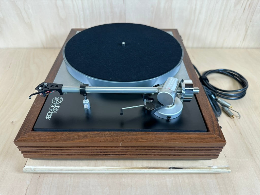 LP12 Linn Sondek Turntable w/Dynavector Karat 19A MKII