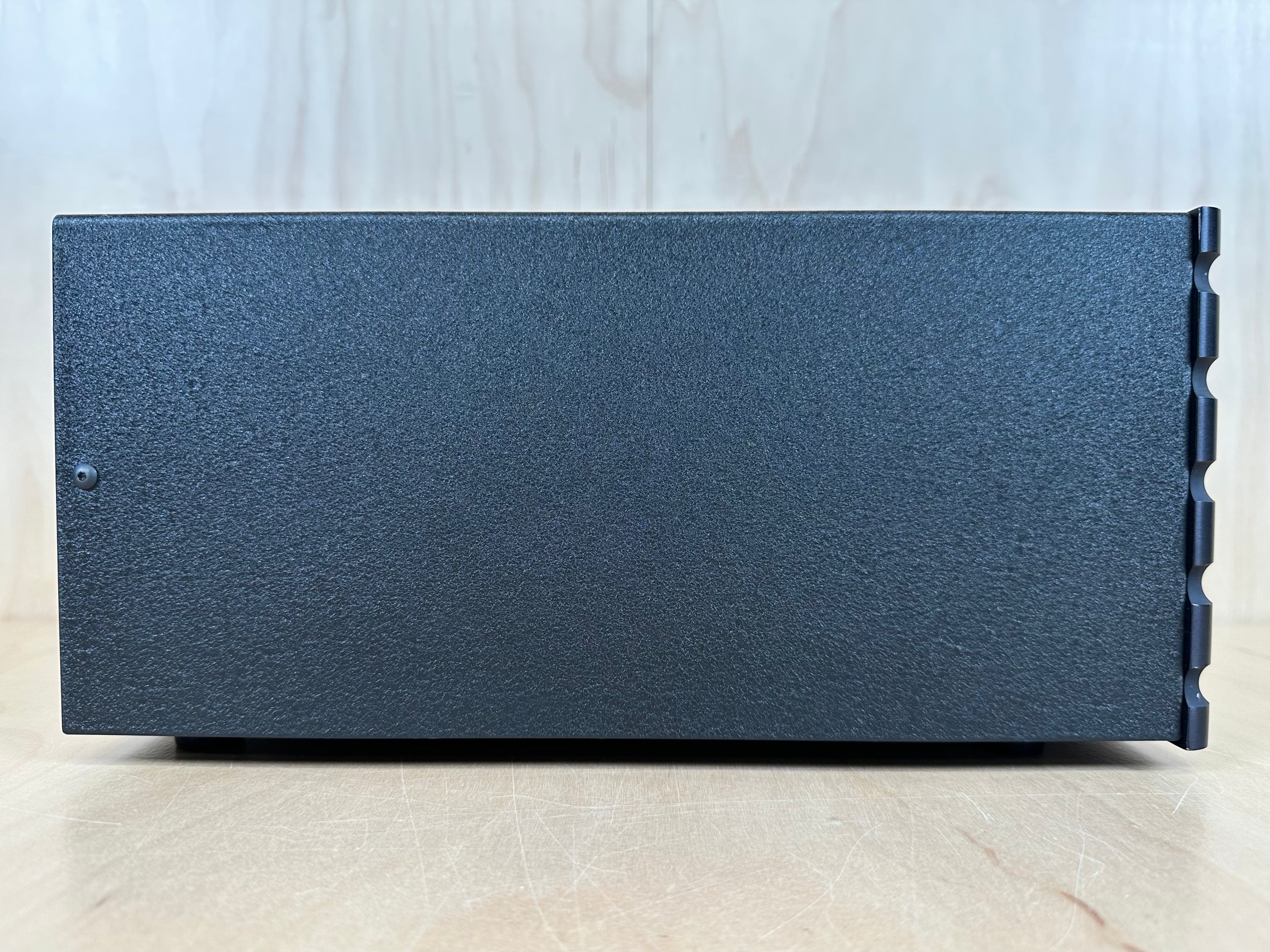 Richard Gray’s Power Company Power Conditioner model: RGPC 600S BLK