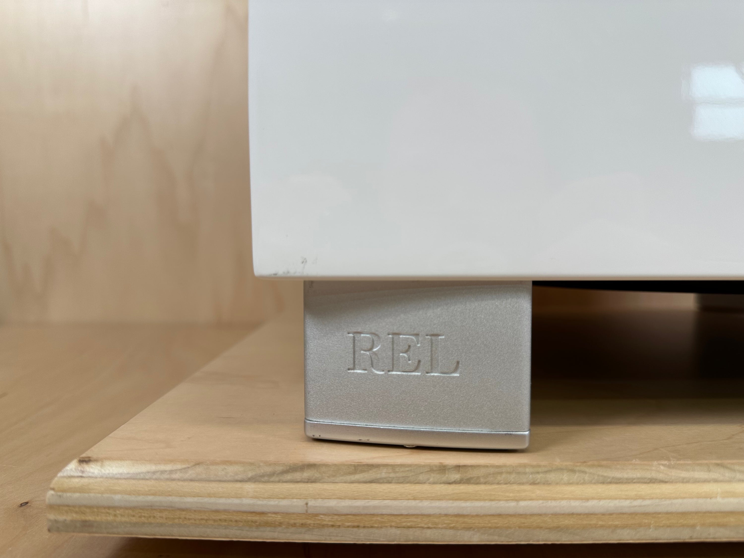 REL S/2 10" Powered Subwoofer Gloss White