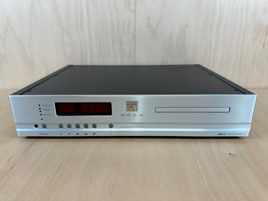 Moon 230D CD Player by Simaudio w/Remote