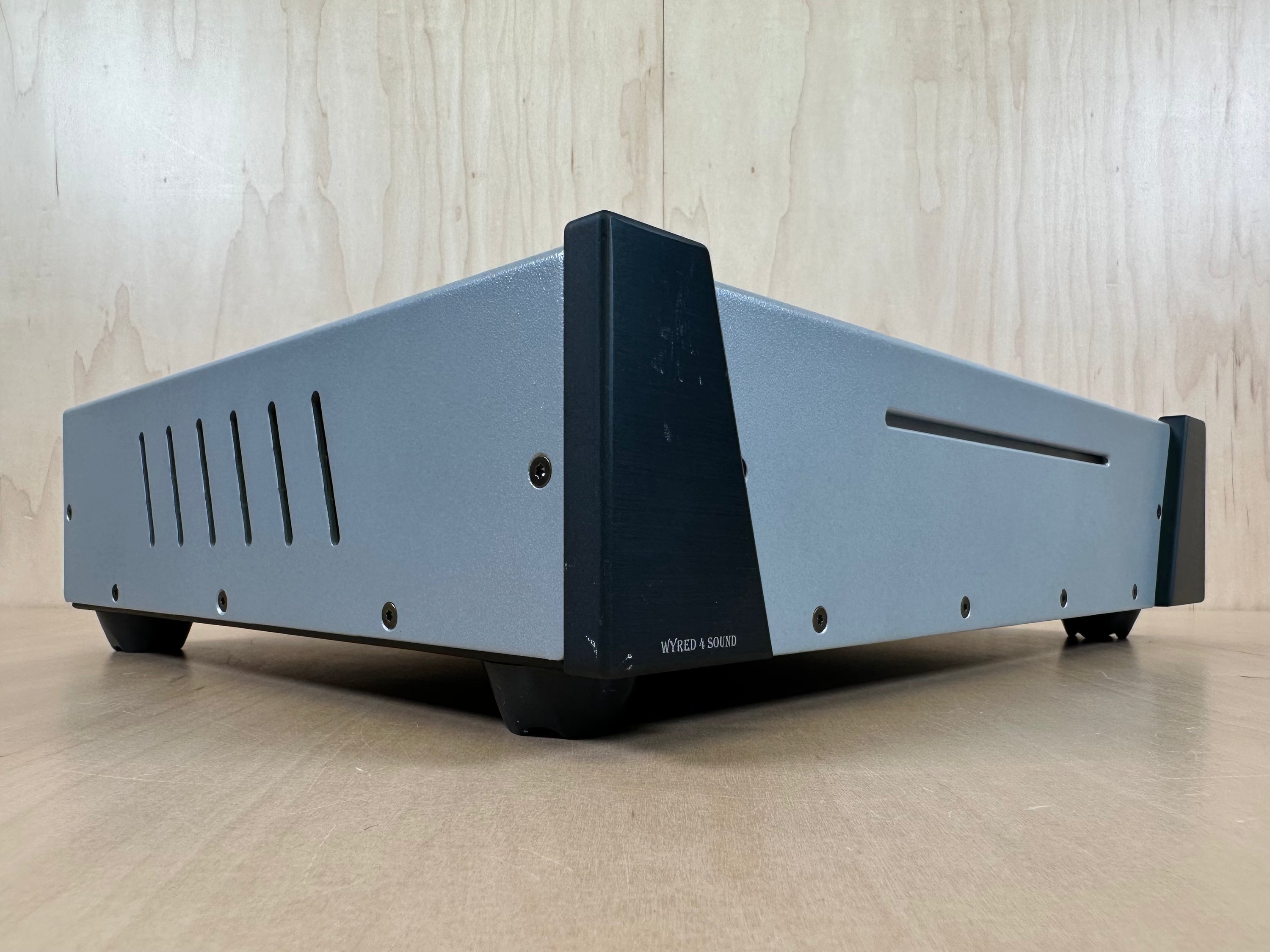 Wyred 4 Sound Ice Cube Model ST-500 Stereo Amplifier