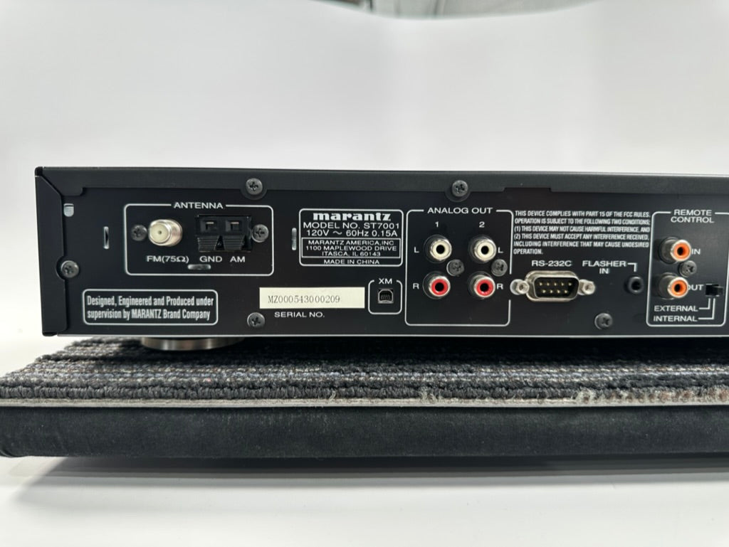 Marantz ST7001 XM ready AM/FM Tuner w/Remote