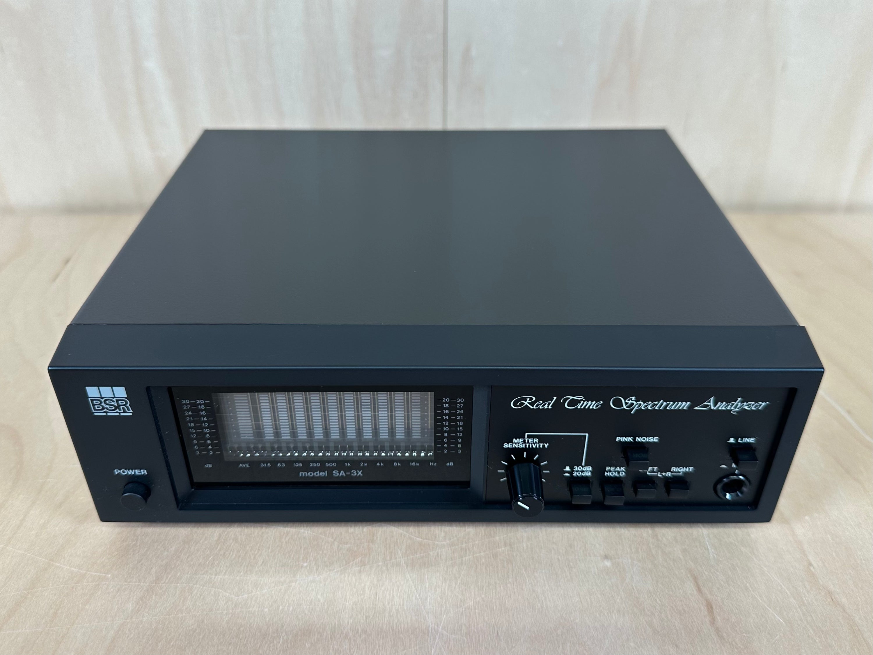 BSR SA-3X Real-Time Spectrum Analyzer w/original Box and Accessories