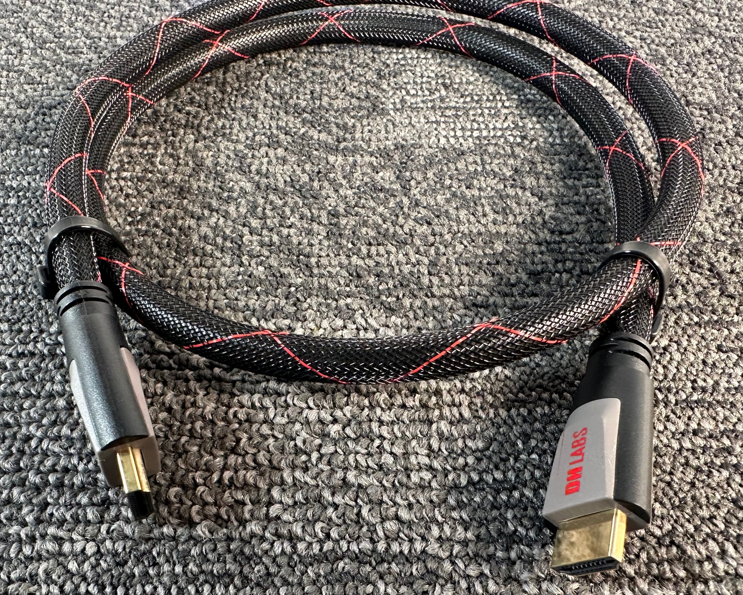 DH Labs Silver Sonic High Performance 2.0b HDMI Cable 1 Meter