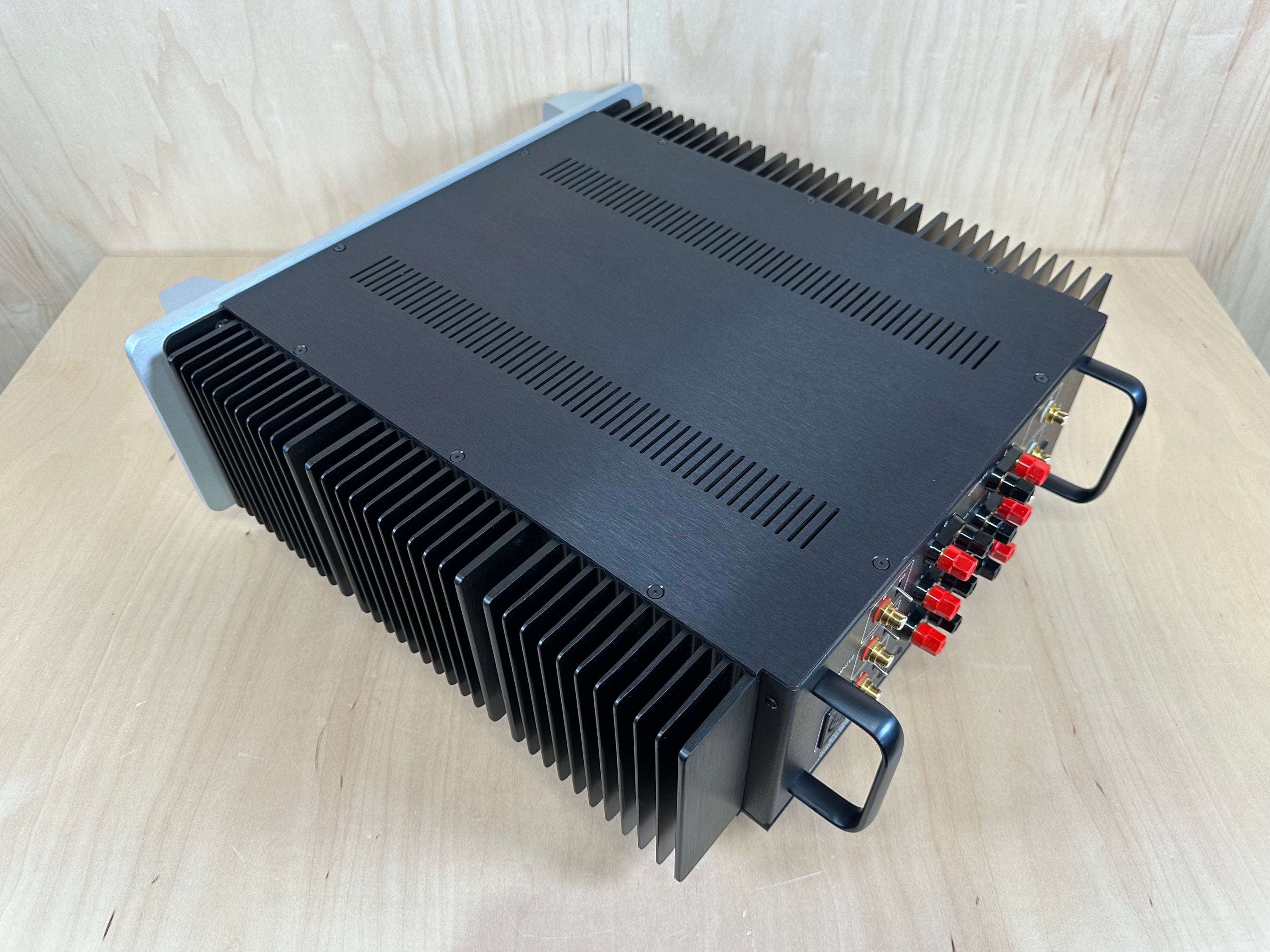 Classé Audio CAV 150 Six Channel Amplifier Fully Recapped/Serviced
