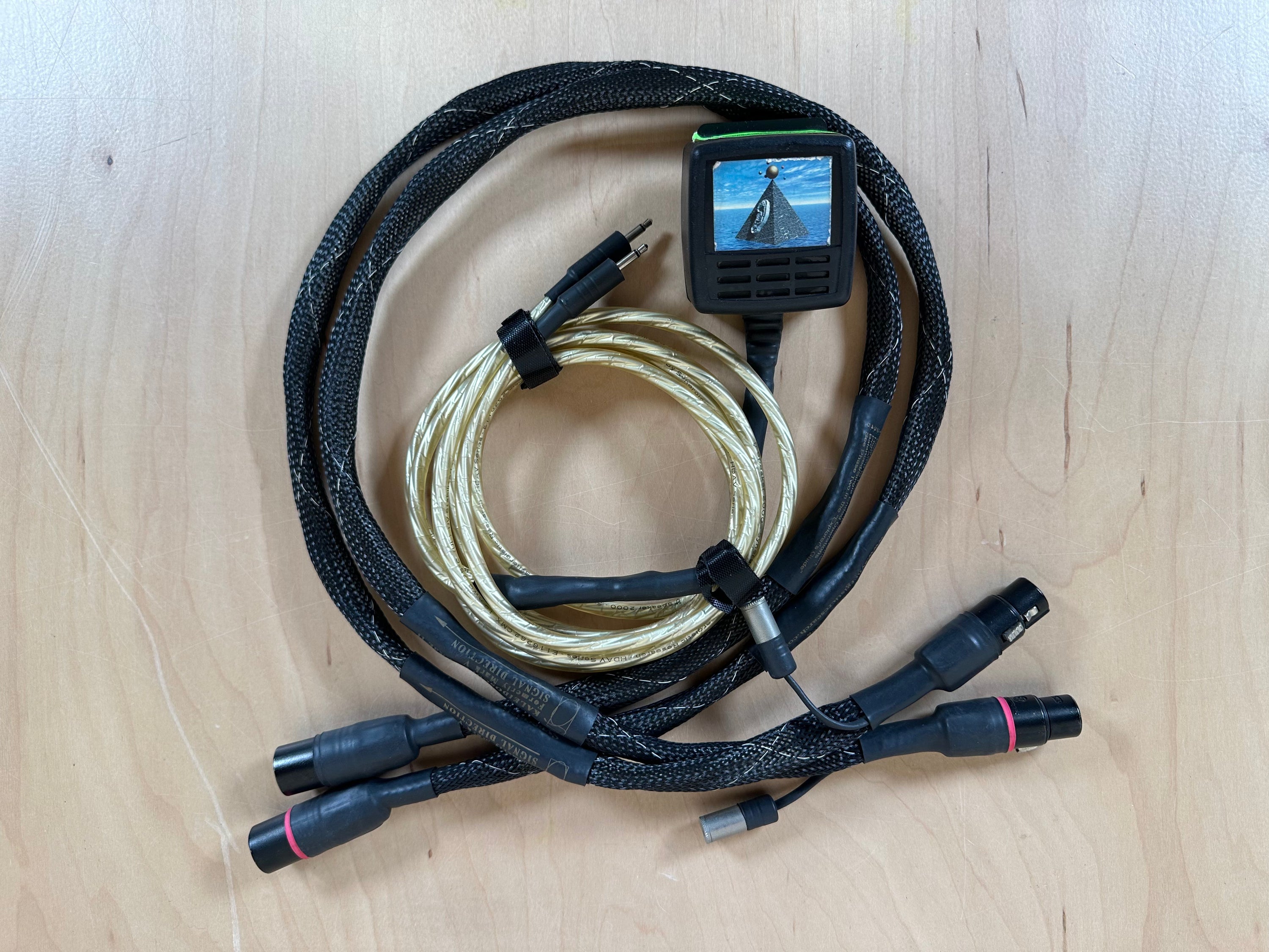 Synergistic Research Kaleidoscope Phase II 1 Meter XLR Interconnects w/Active Shielding PS
